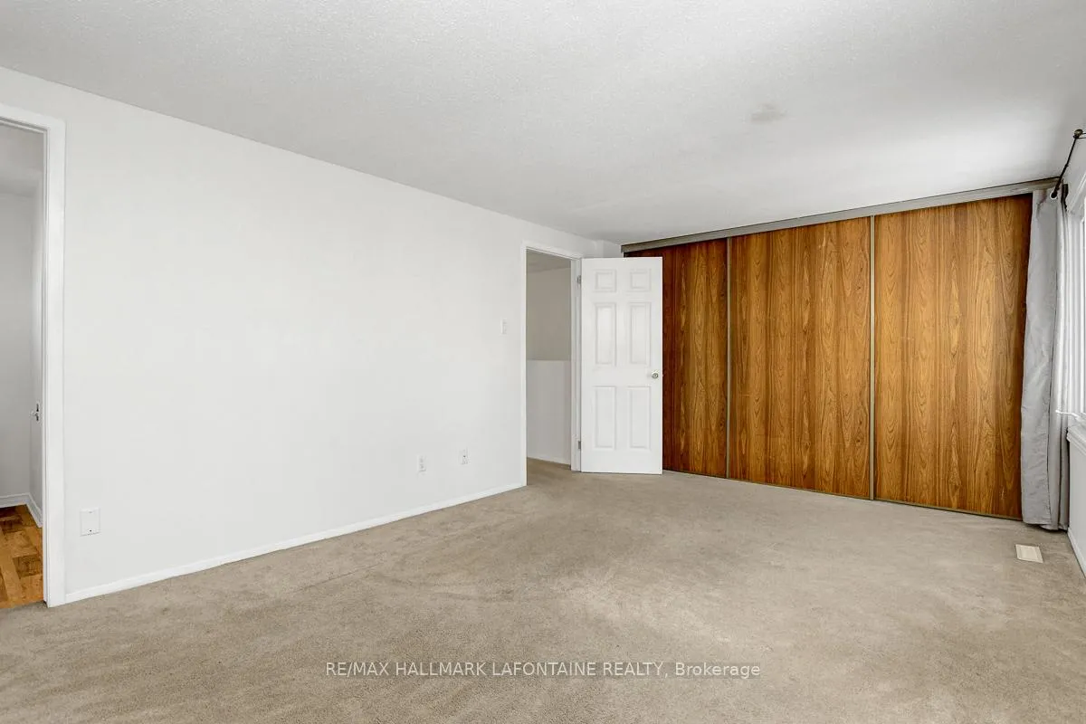 Photo 27 of 6128 Vineyard Drive, Ottawa, Convent Glen — HOMEH