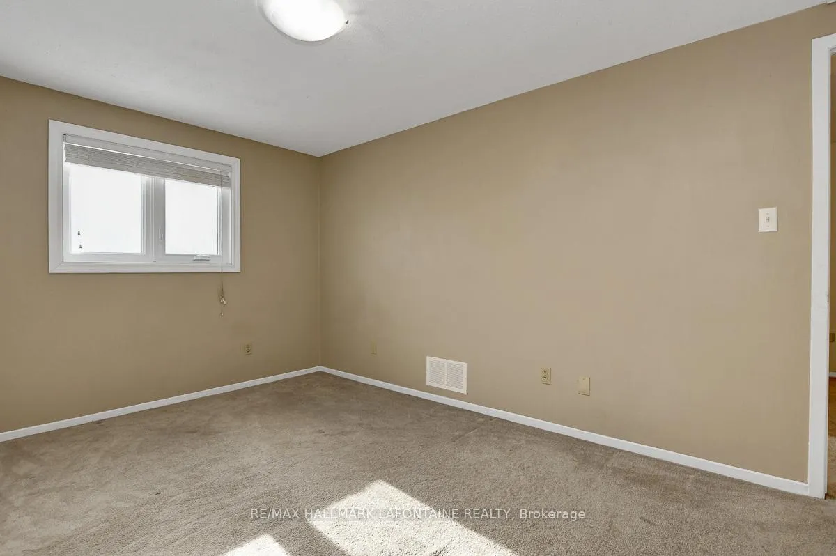 Photo 31 of 6128 Vineyard Drive, Ottawa, Convent Glen — HOMEH