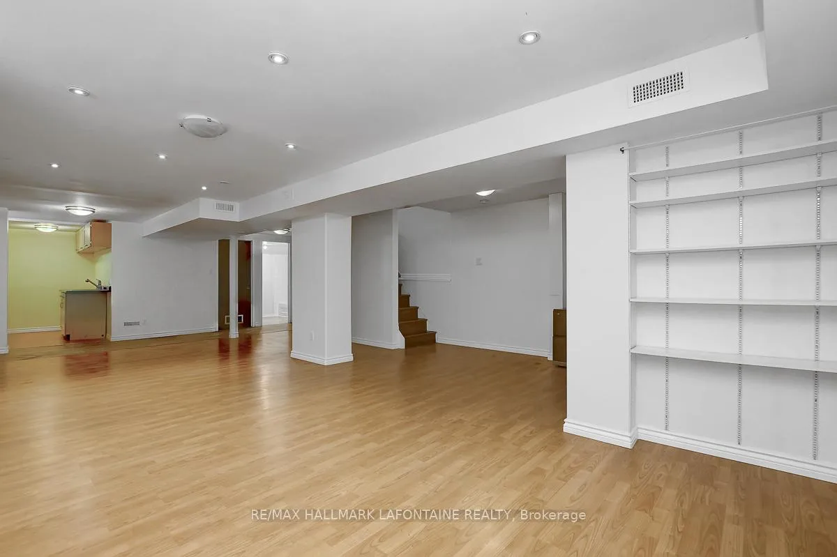 Photo 38 of 6128 Vineyard Drive, Ottawa, Convent Glen — HOMEH