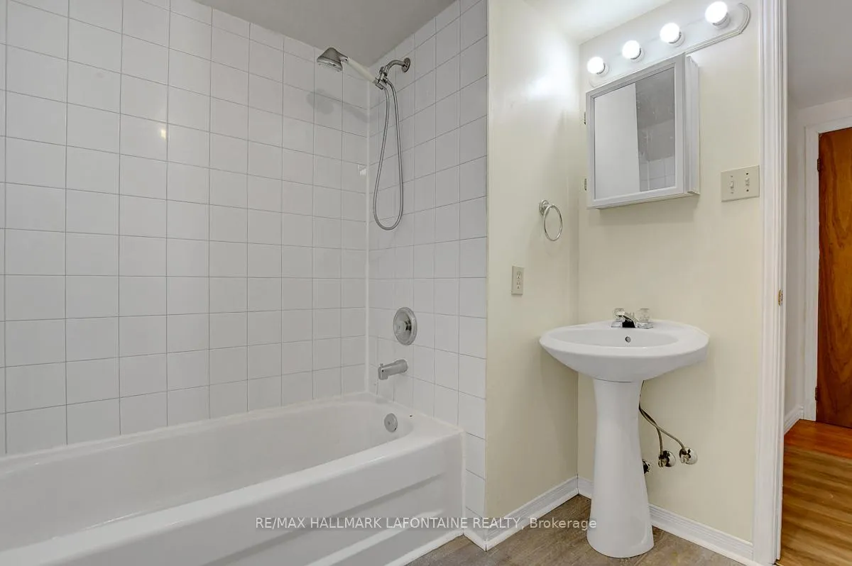 Photo 46 of 6128 Vineyard Drive, Ottawa, Convent Glen — HOMEH