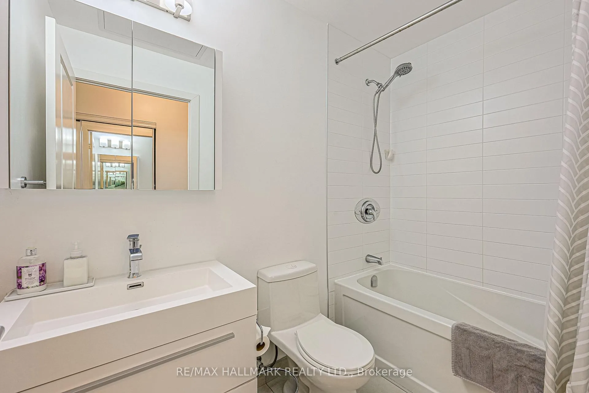 Photo 15 of Unit 1204, 180 Enterprise Boulevard, Markham, Unionville — HOMEH