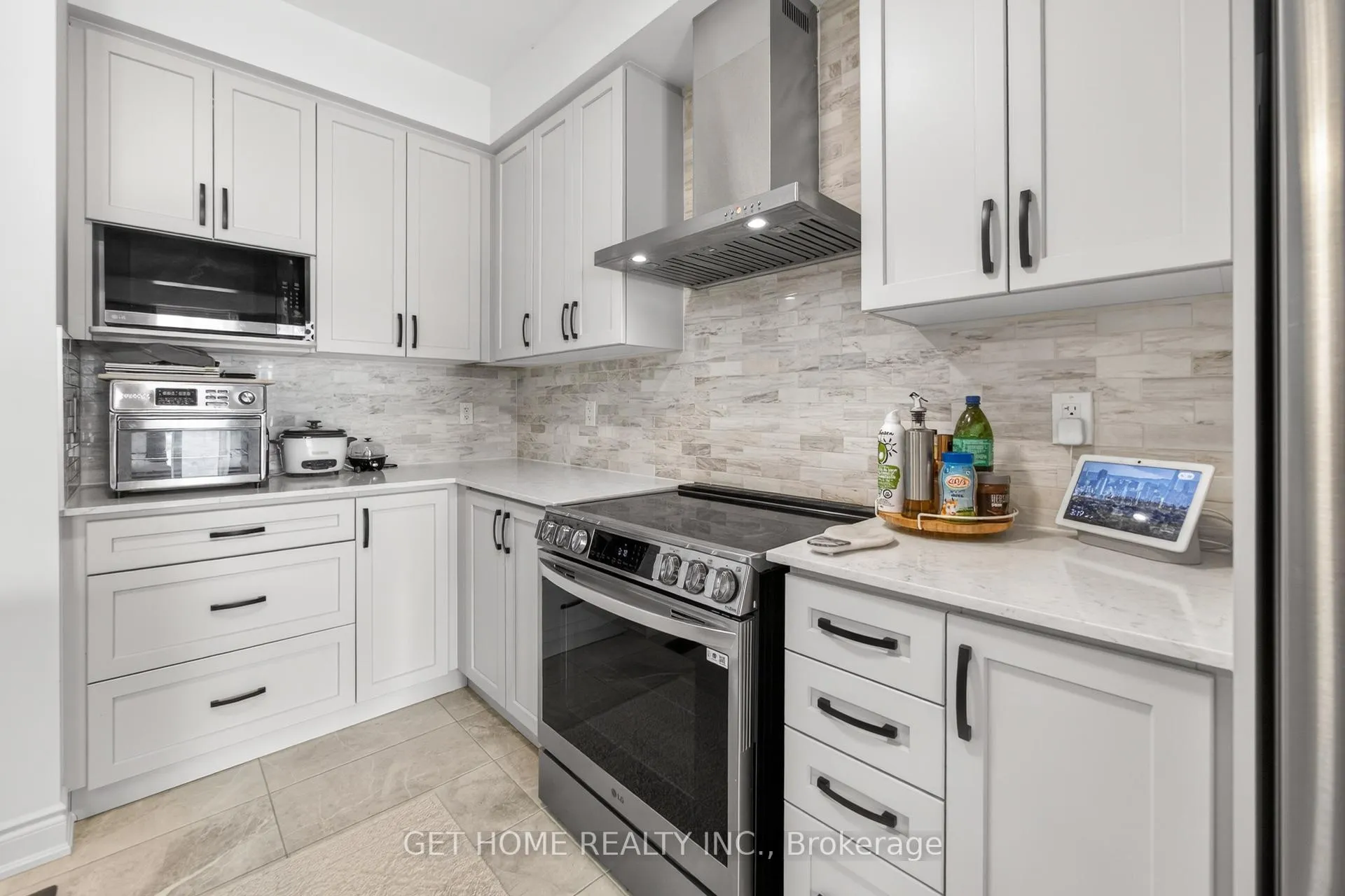 Photo 19 of 17 Steer Road, Kitchener, Mill Courtland Woodside Park — HOMEH