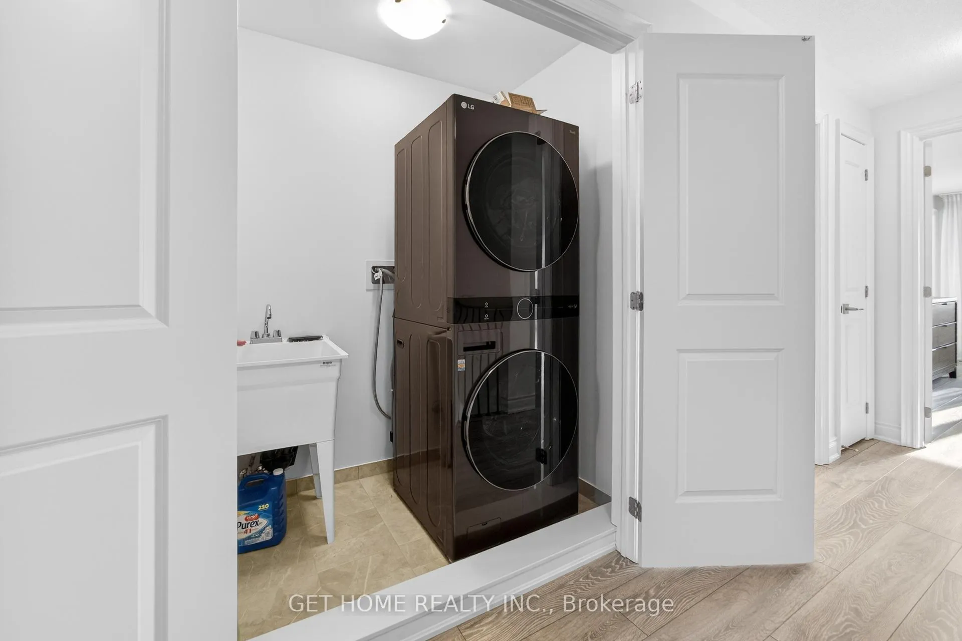 Photo 38 of 17 Steer Road, Kitchener, Mill Courtland Woodside Park — HOMEH