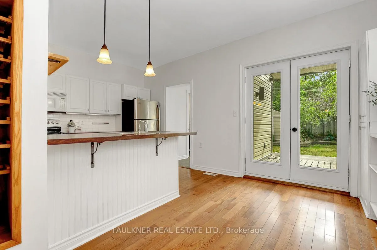 Photo 15 of 536 Lower Byron Avenue, Ottawa, McKellar/Highland — HOMEH