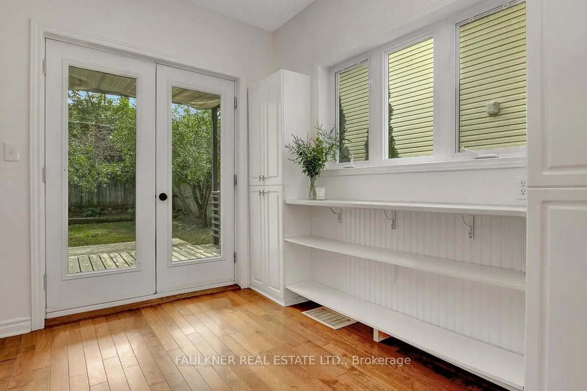 Photo 16 of 536 Lower Byron Avenue, Ottawa, McKellar/Highland — HOMEH