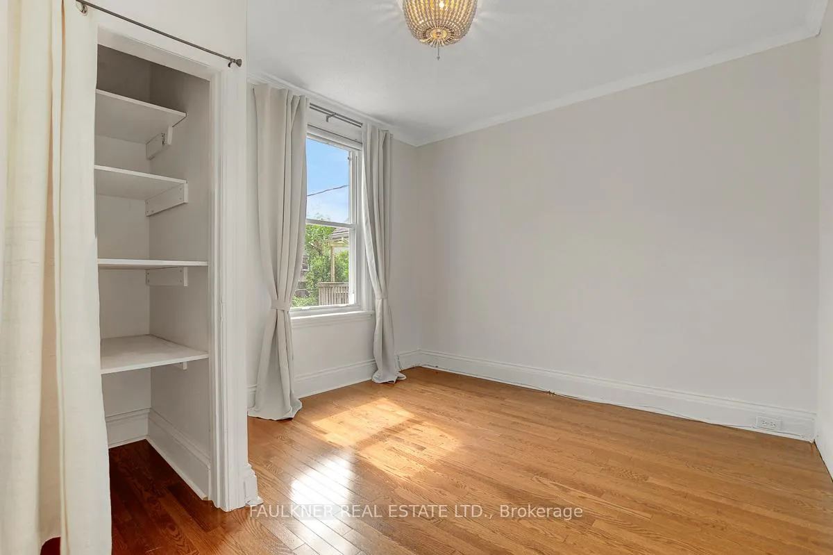 Photo 29 of 536 Lower Byron Avenue, Ottawa, McKellar/Highland — HOMEH