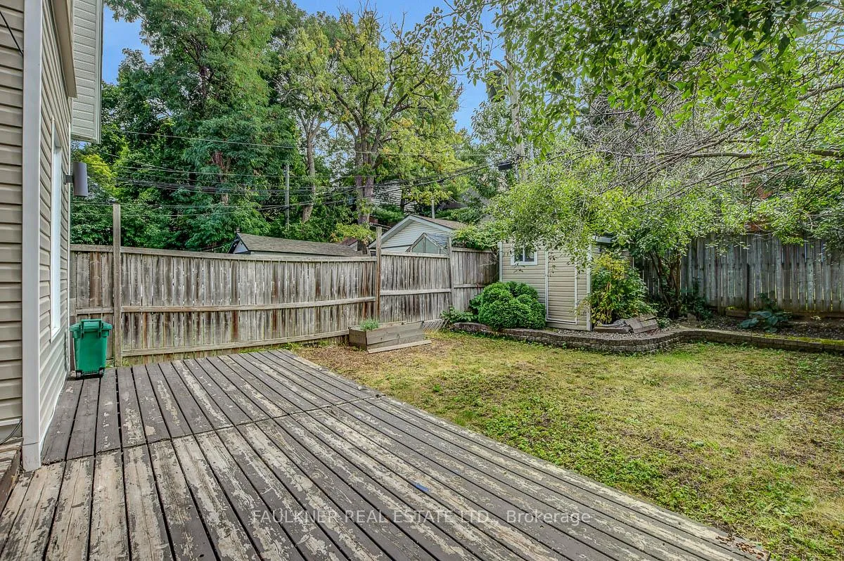 Photo 36 of 536 Lower Byron Avenue, Ottawa, McKellar/Highland — HOMEH