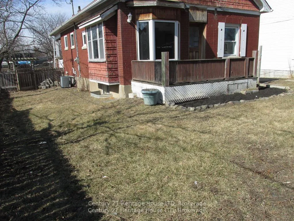 Photo 26 of 364 Glendale Avenue, St. Catharines, Burleigh Hill — HOMEH