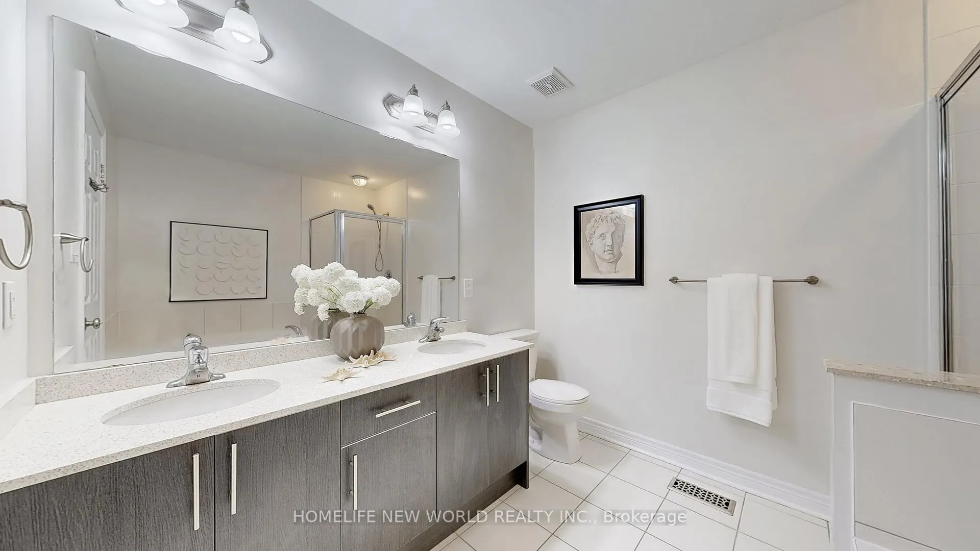 Photo 15 of 23 Victor Herbert Way, Markham, Cathedraltown — HOMEH