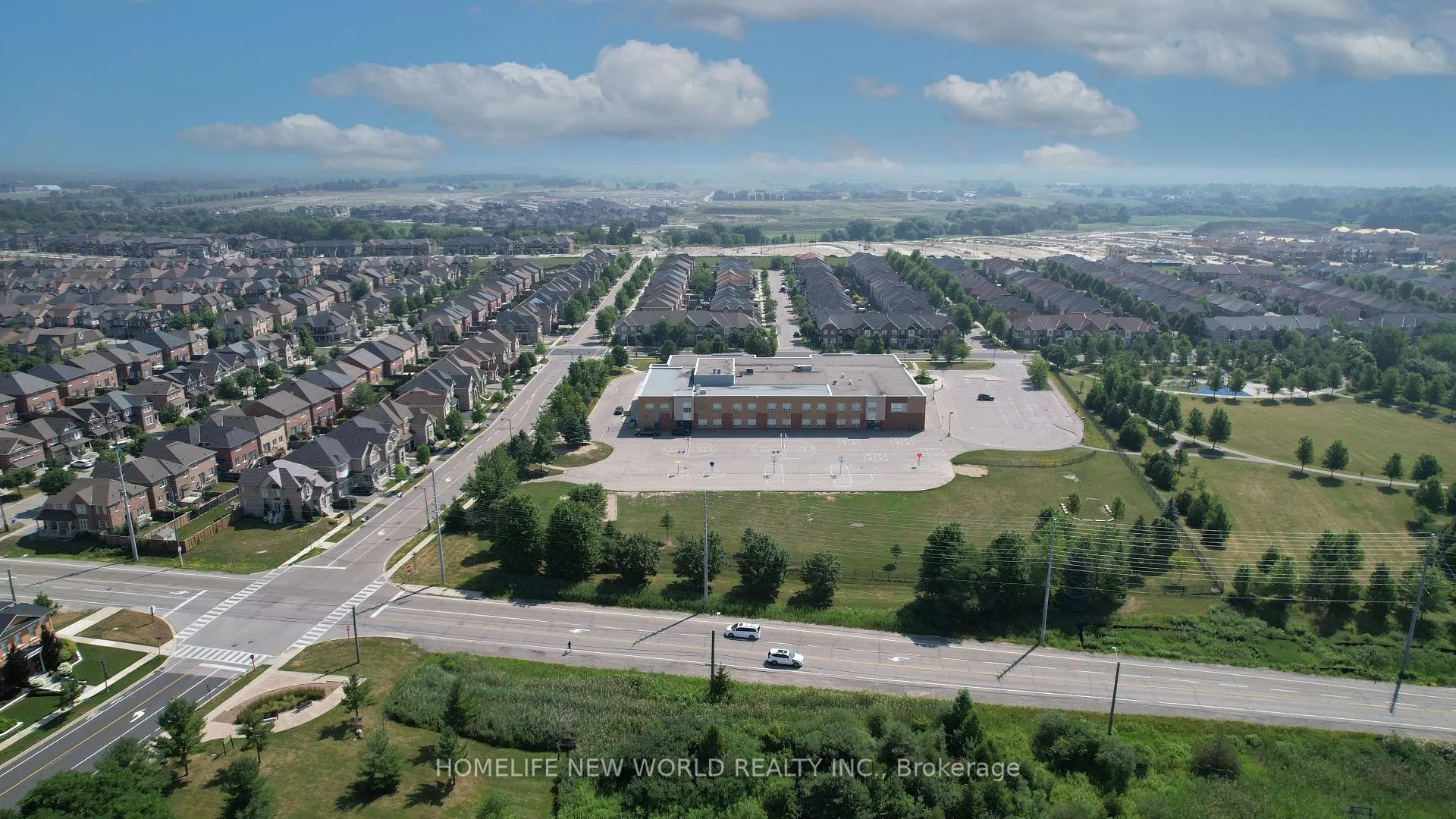 Photo 30 of 23 Victor Herbert Way, Markham, Cathedraltown — HOMEH