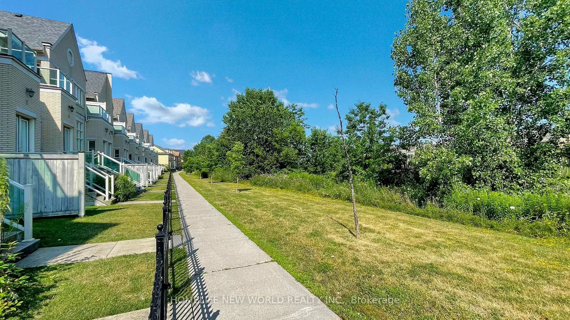 Photo 33 of 23 Victor Herbert Way, Markham, Cathedraltown — HOMEH