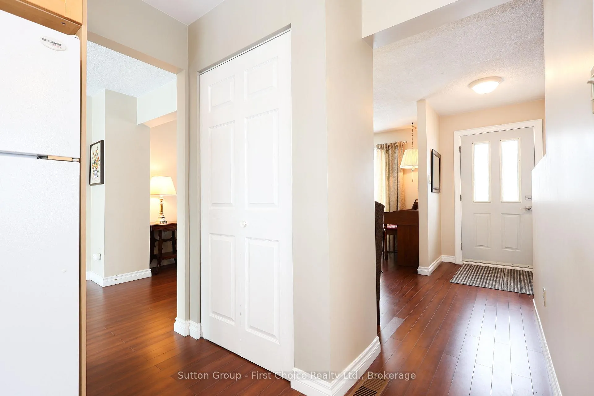 Photo 11 of 117 Maple Avenue, Stratford — HOMEH