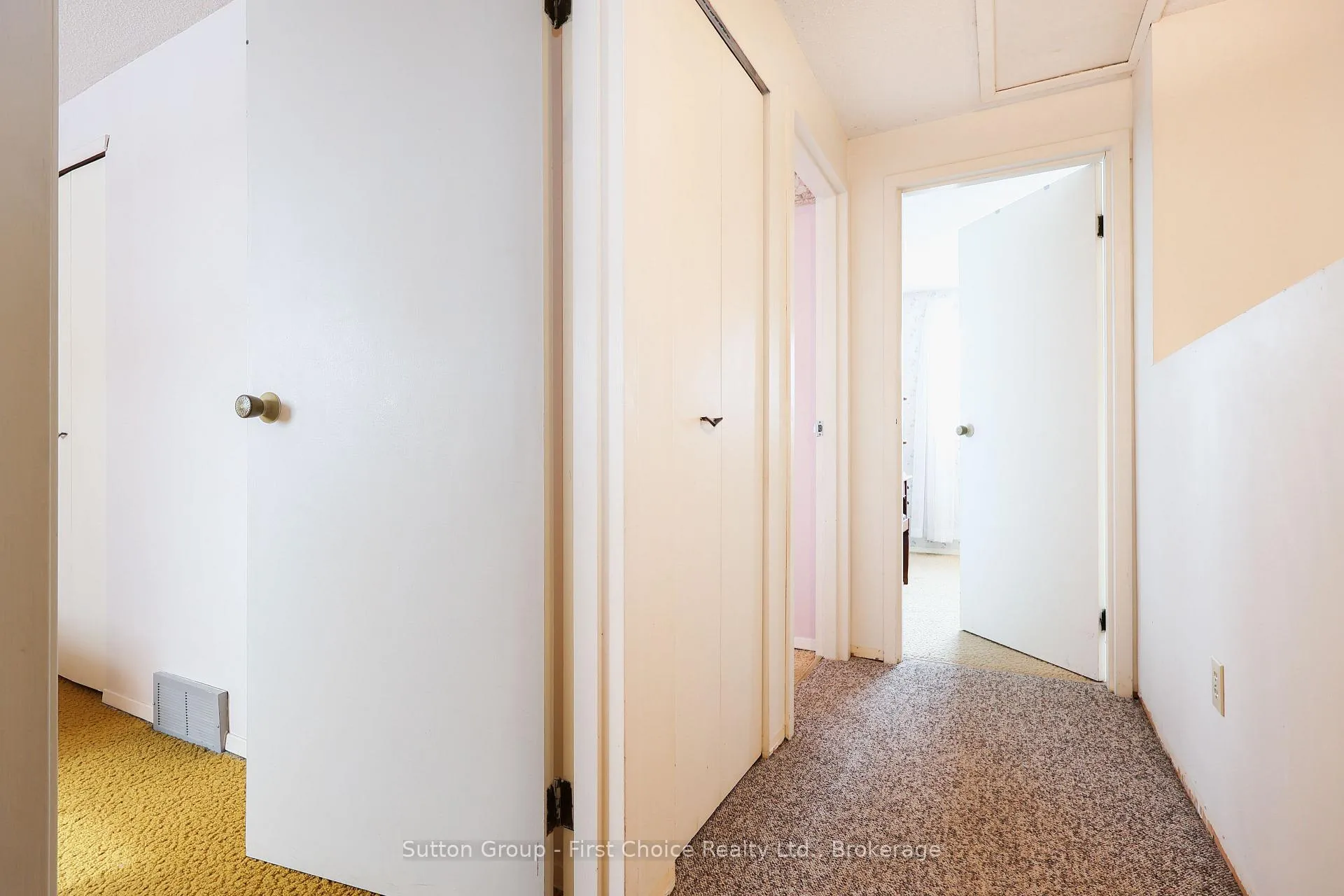 Photo 30 of 117 Maple Avenue, Stratford — HOMEH