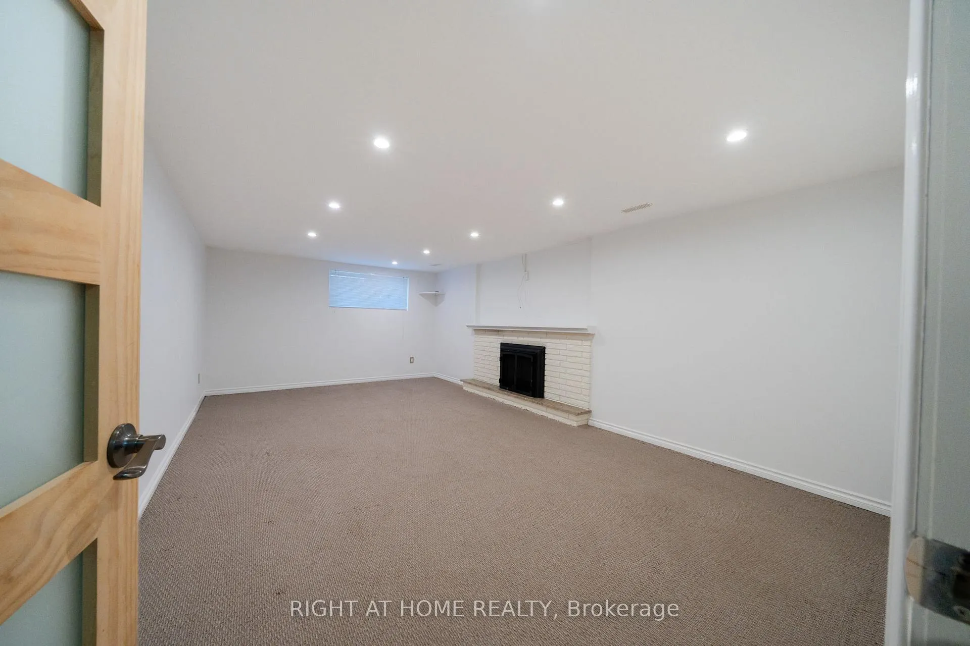 Photo 21 of 4451 Bennett Road, Burlington, Shoreacres — HOMEH