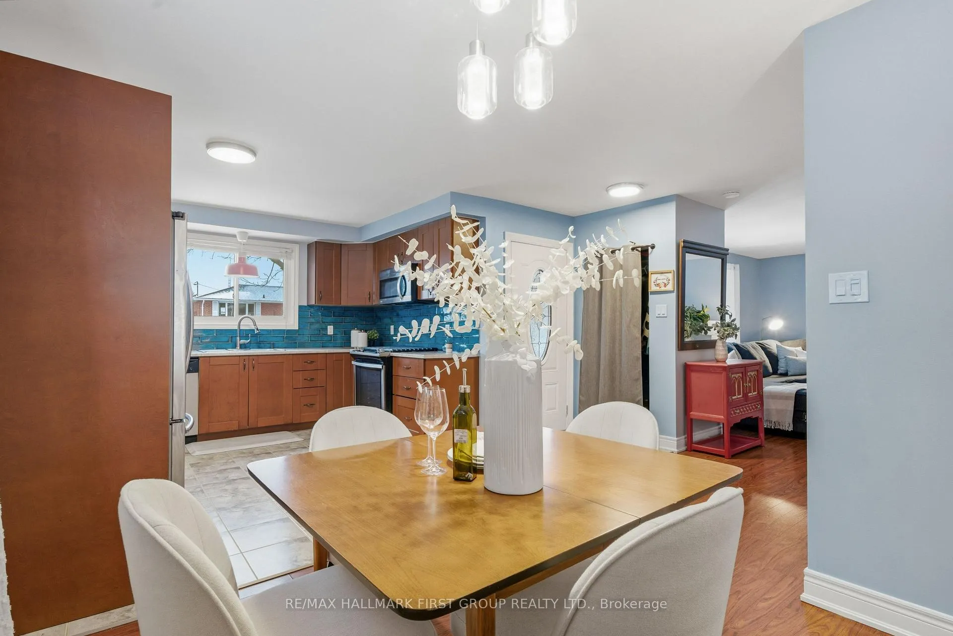 Photo 11 of 567 Westwood Drive, Cobourg — HOMEH