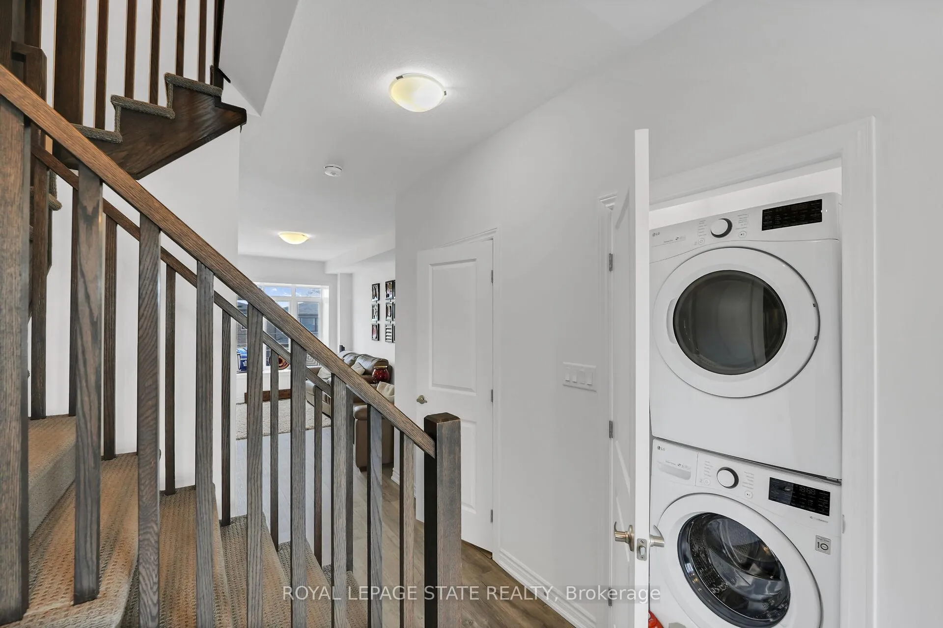 Photo 16 of 4862 Connor Drive, Lincoln, Beamsville — HOMEH