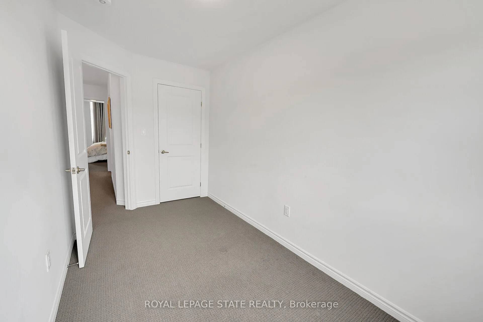 Photo 24 of 4862 Connor Drive, Lincoln, Beamsville — HOMEH