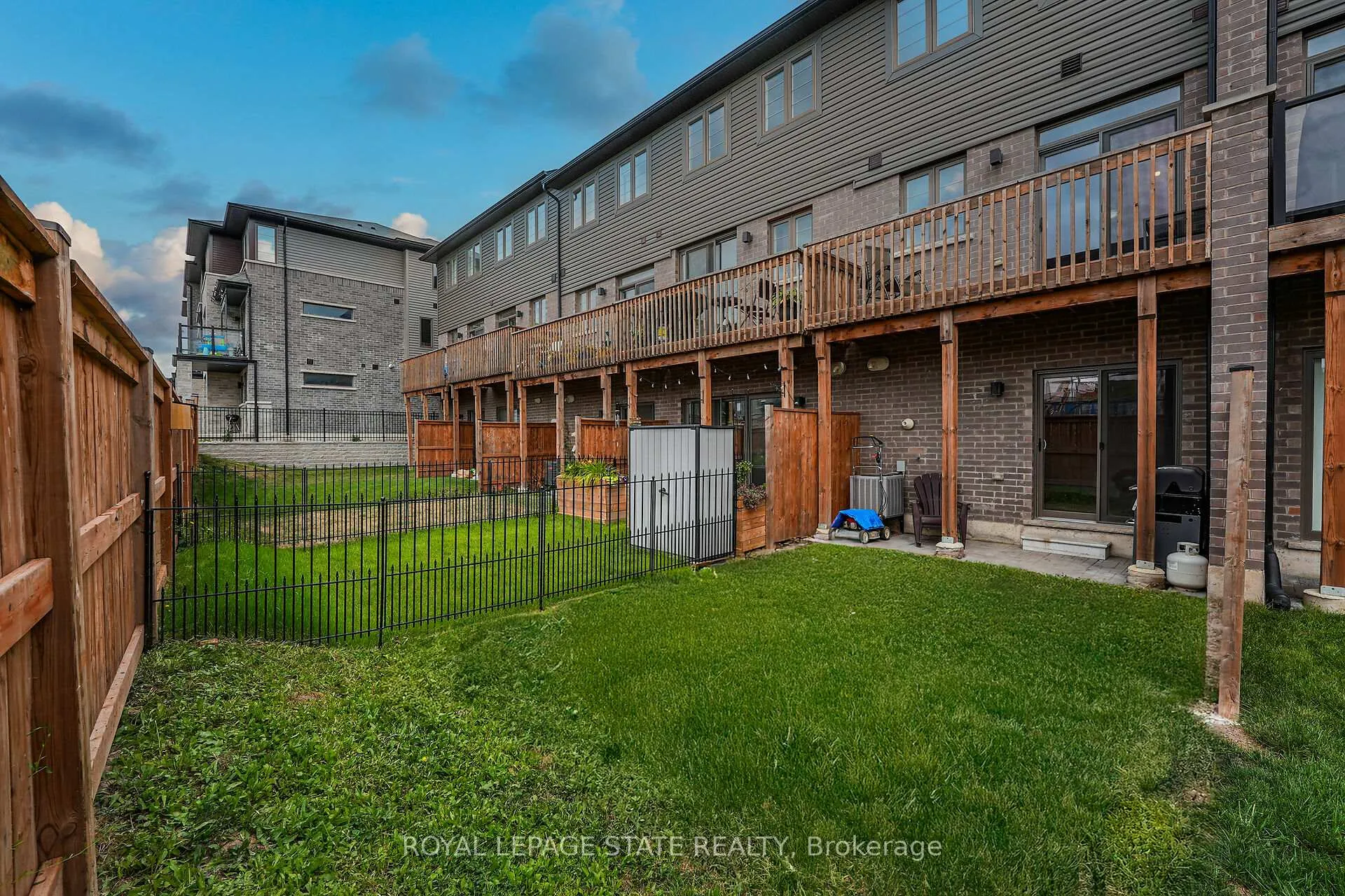 Photo 35 of 4862 Connor Drive, Lincoln, Beamsville — HOMEH