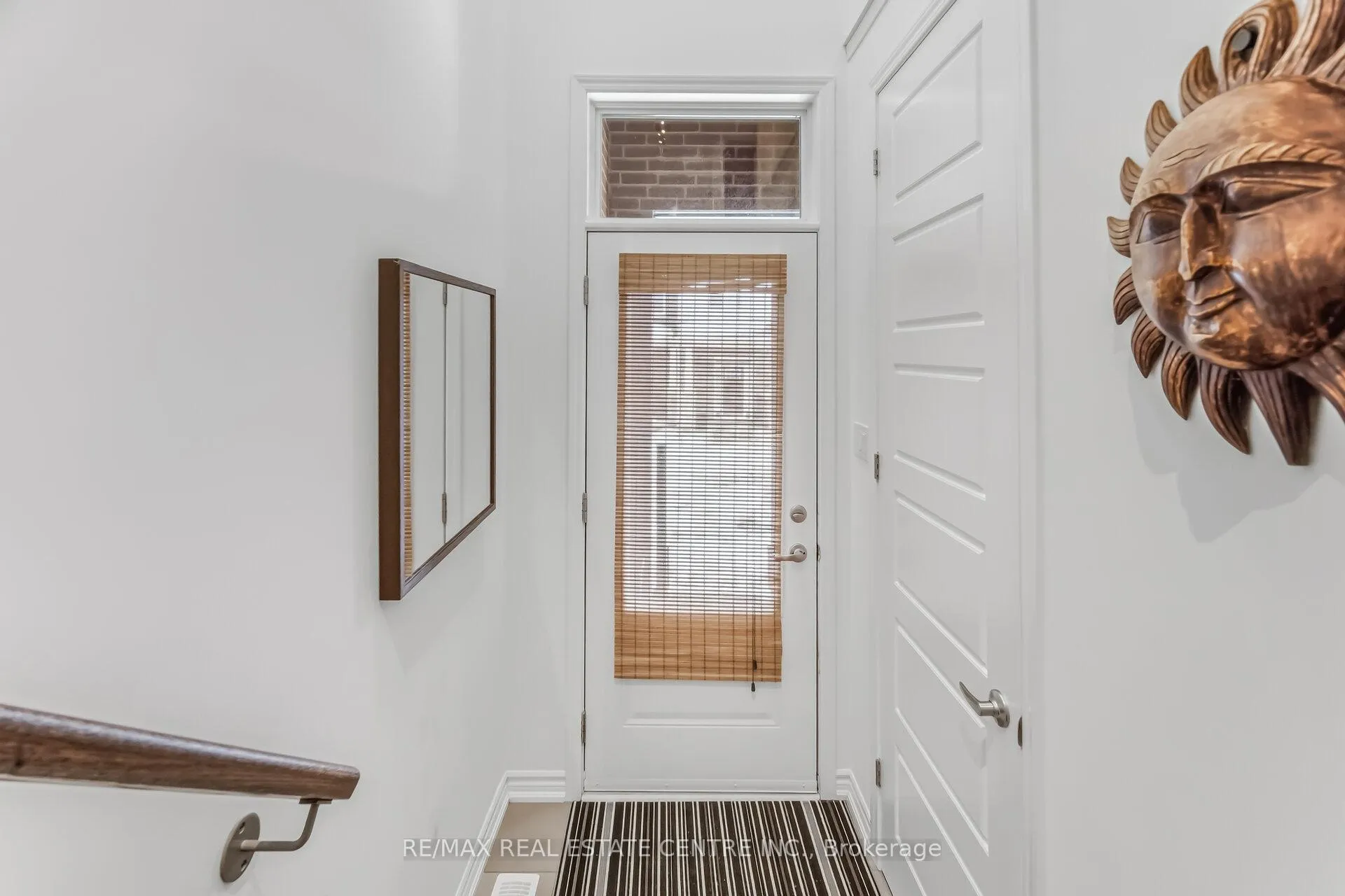 Photo 5 of Unit #18, 975 Whitlock Avenue, Milton, Cobban — HOMEH