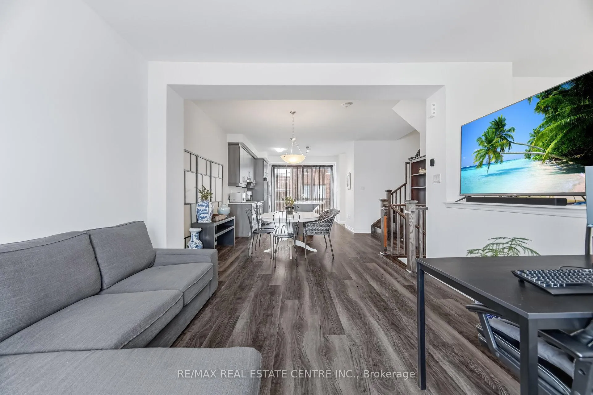 Photo 10 of Unit #18, 975 Whitlock Avenue, Milton, Cobban — HOMEH