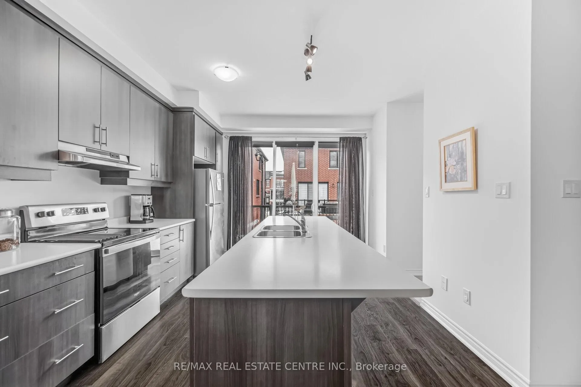 Photo 18 of Unit #18, 975 Whitlock Avenue, Milton, Cobban — HOMEH