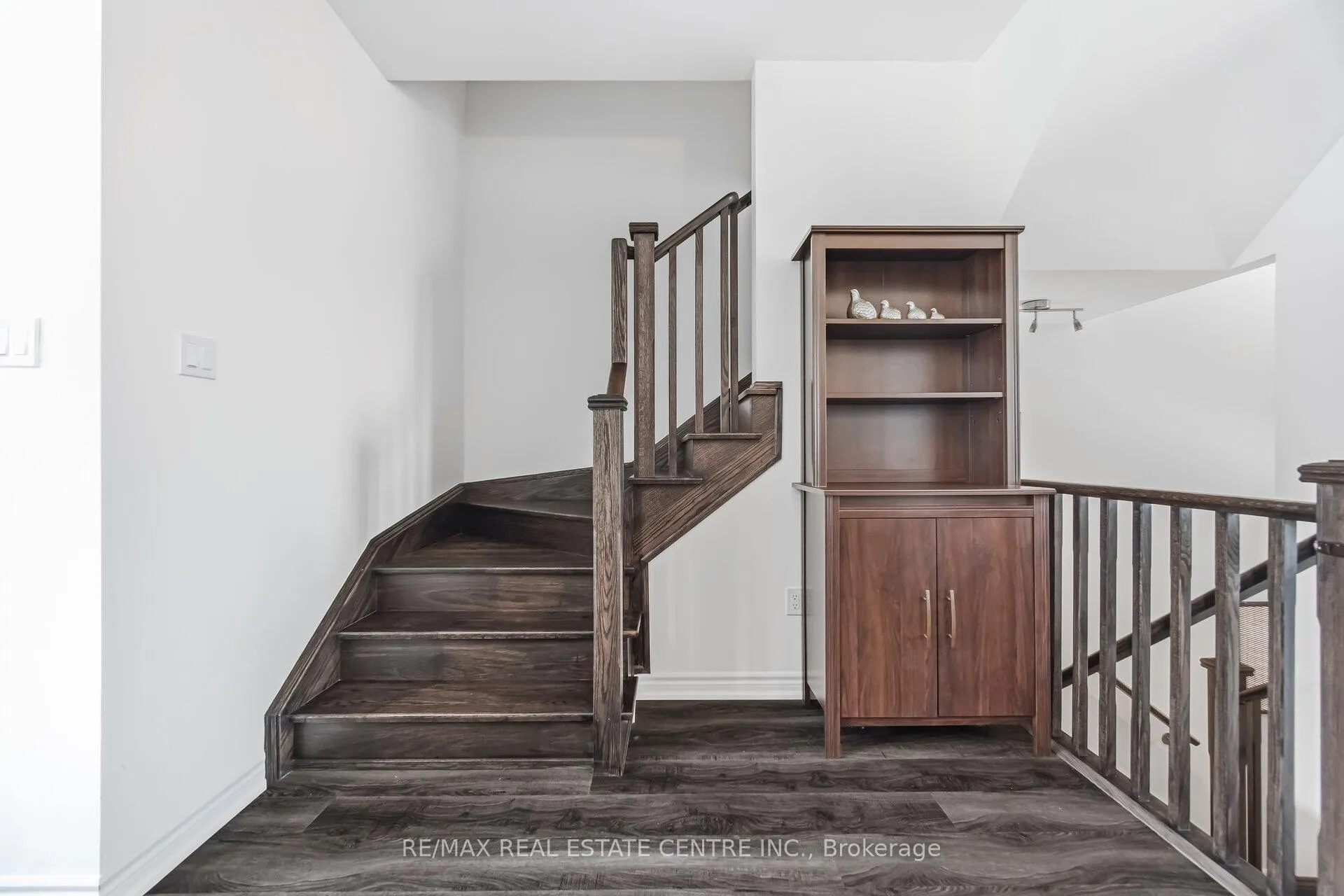 Photo 22 of Unit #18, 975 Whitlock Avenue, Milton, Cobban — HOMEH