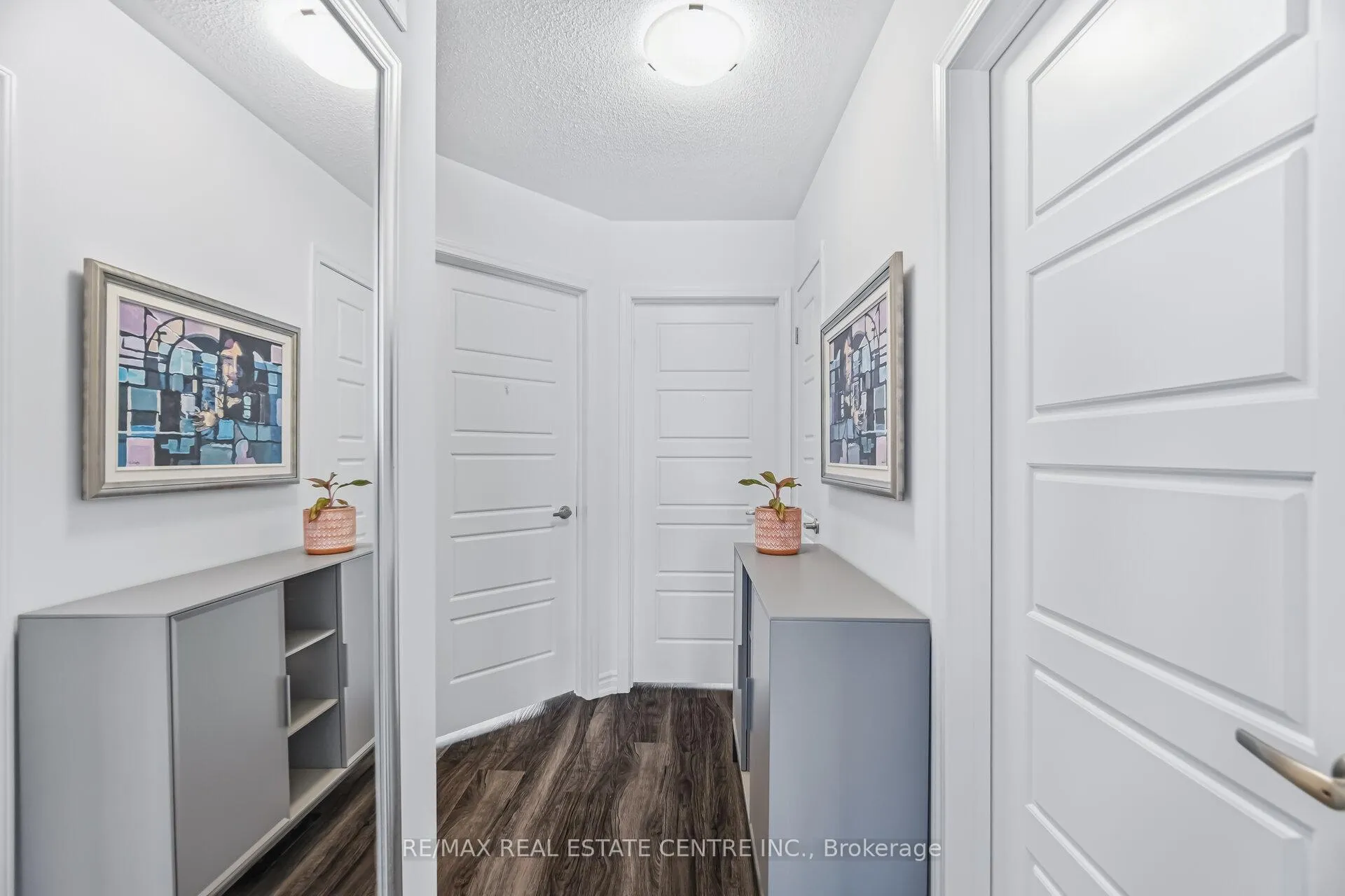 Photo 25 of Unit #18, 975 Whitlock Avenue, Milton, Cobban — HOMEH