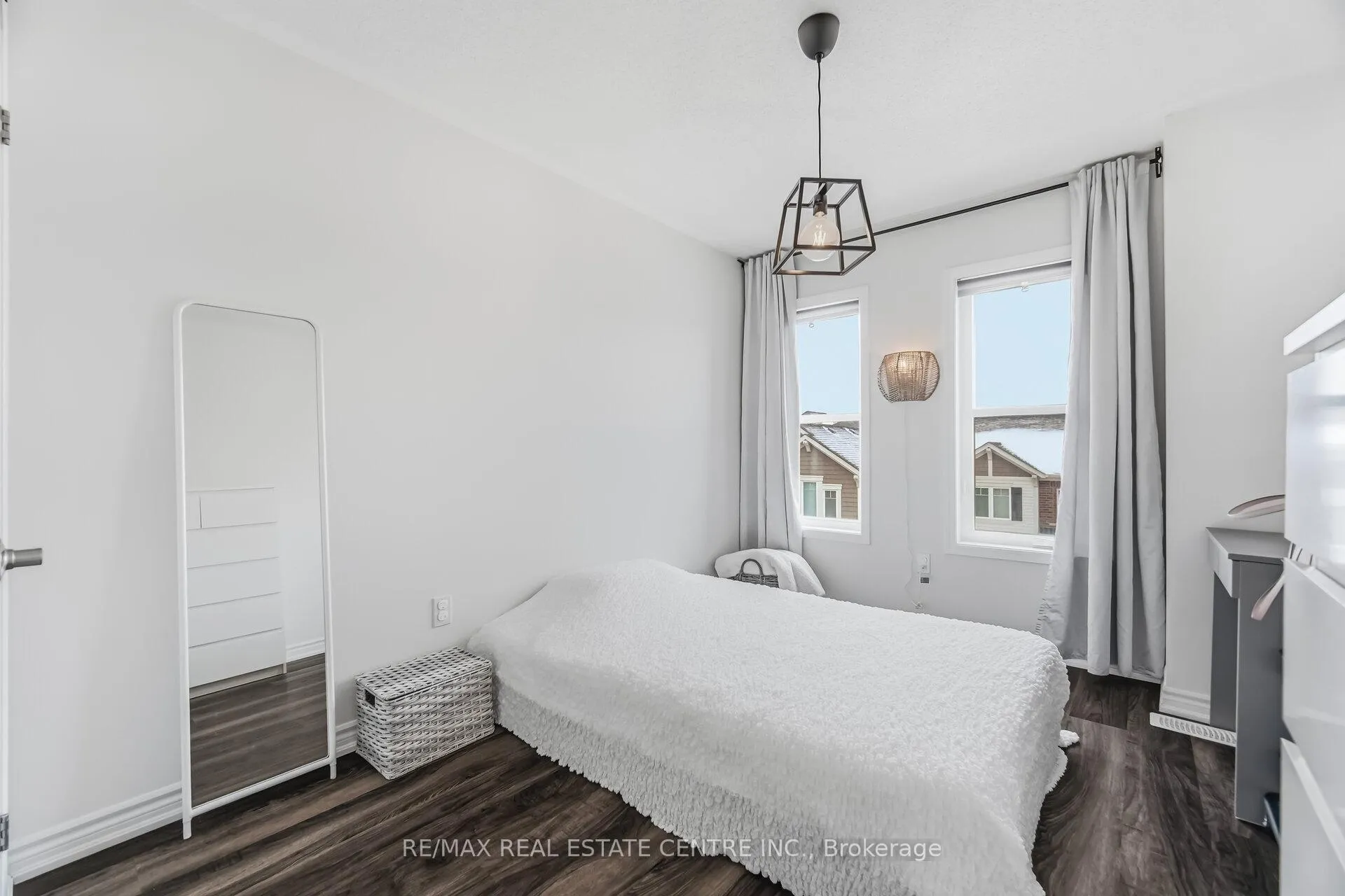 Photo 31 of Unit #18, 975 Whitlock Avenue, Milton, Cobban — HOMEH