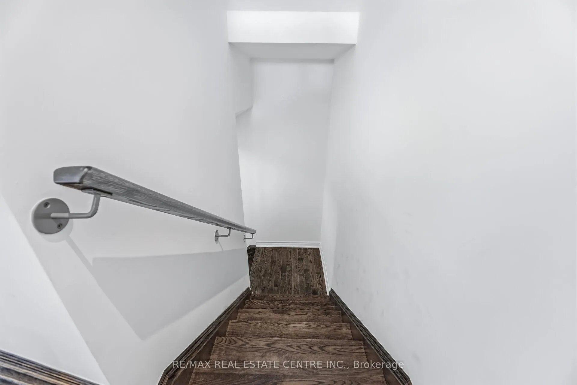 Photo 37 of Unit #18, 975 Whitlock Avenue, Milton, Cobban — HOMEH