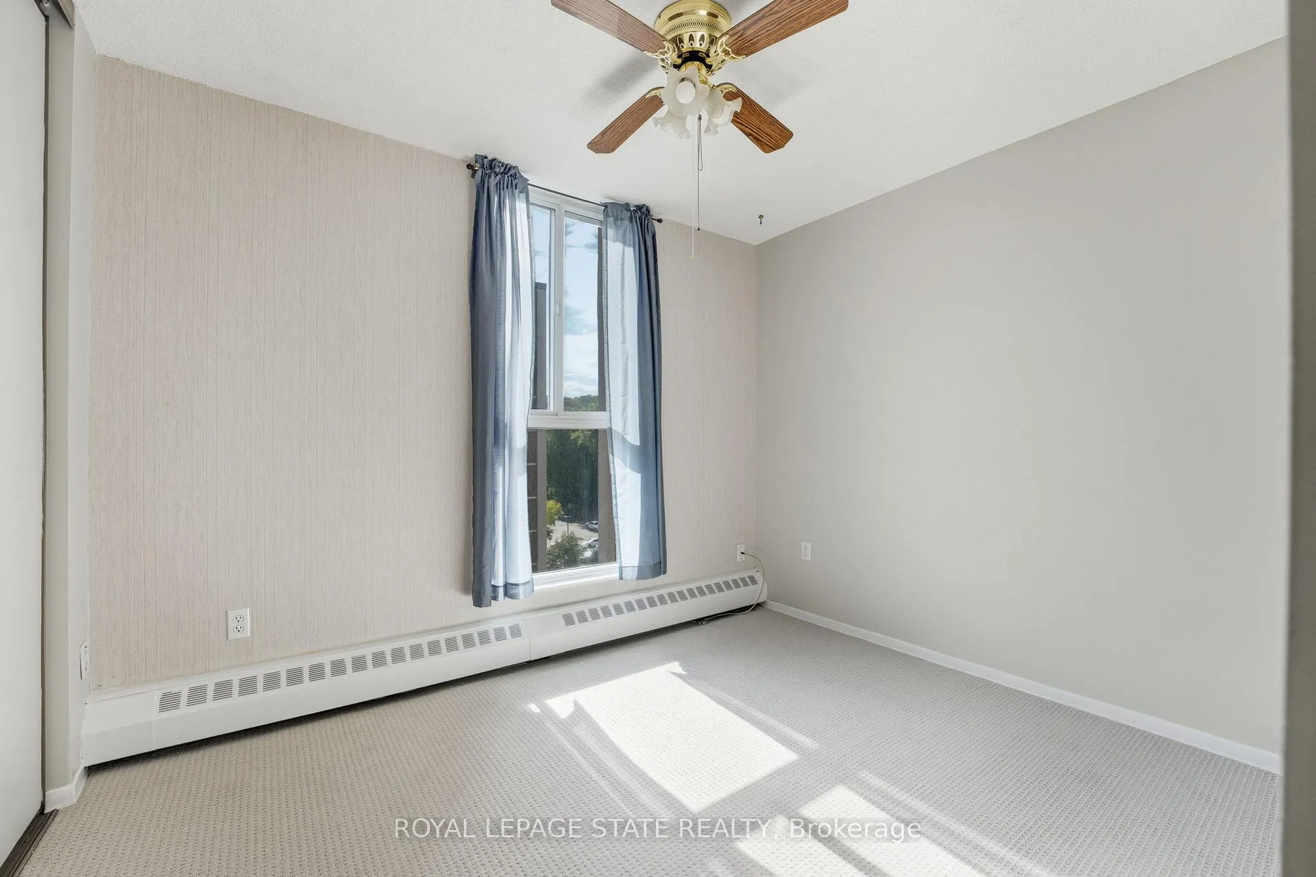 Photo 20 of Unit 1103, 1968 Main Street W, Hamilton, Ainslie Wood — HOMEH