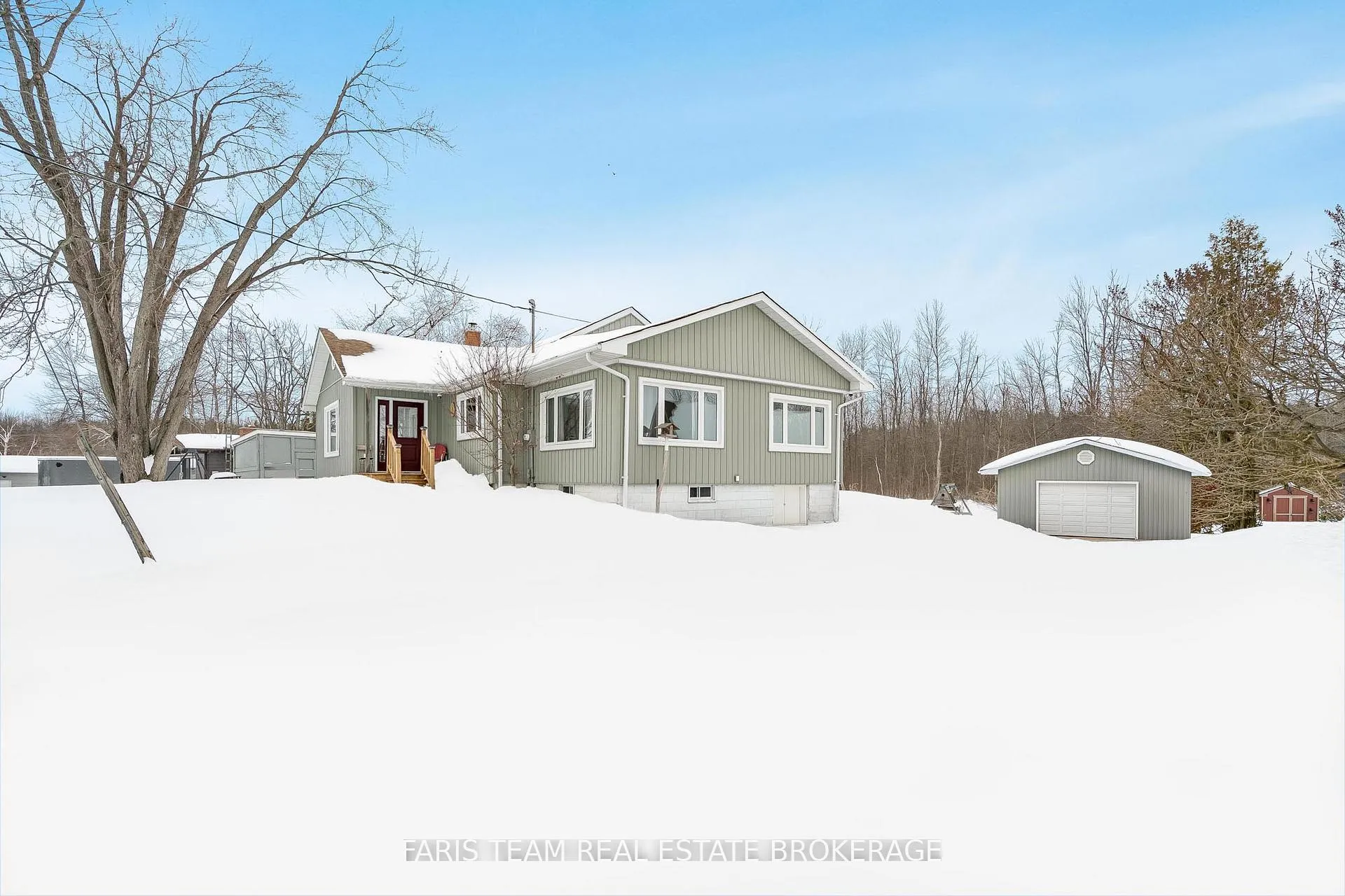 Photo 3 of 4186 Orkney Beach Road, Ramara, Atherley — HOMEH