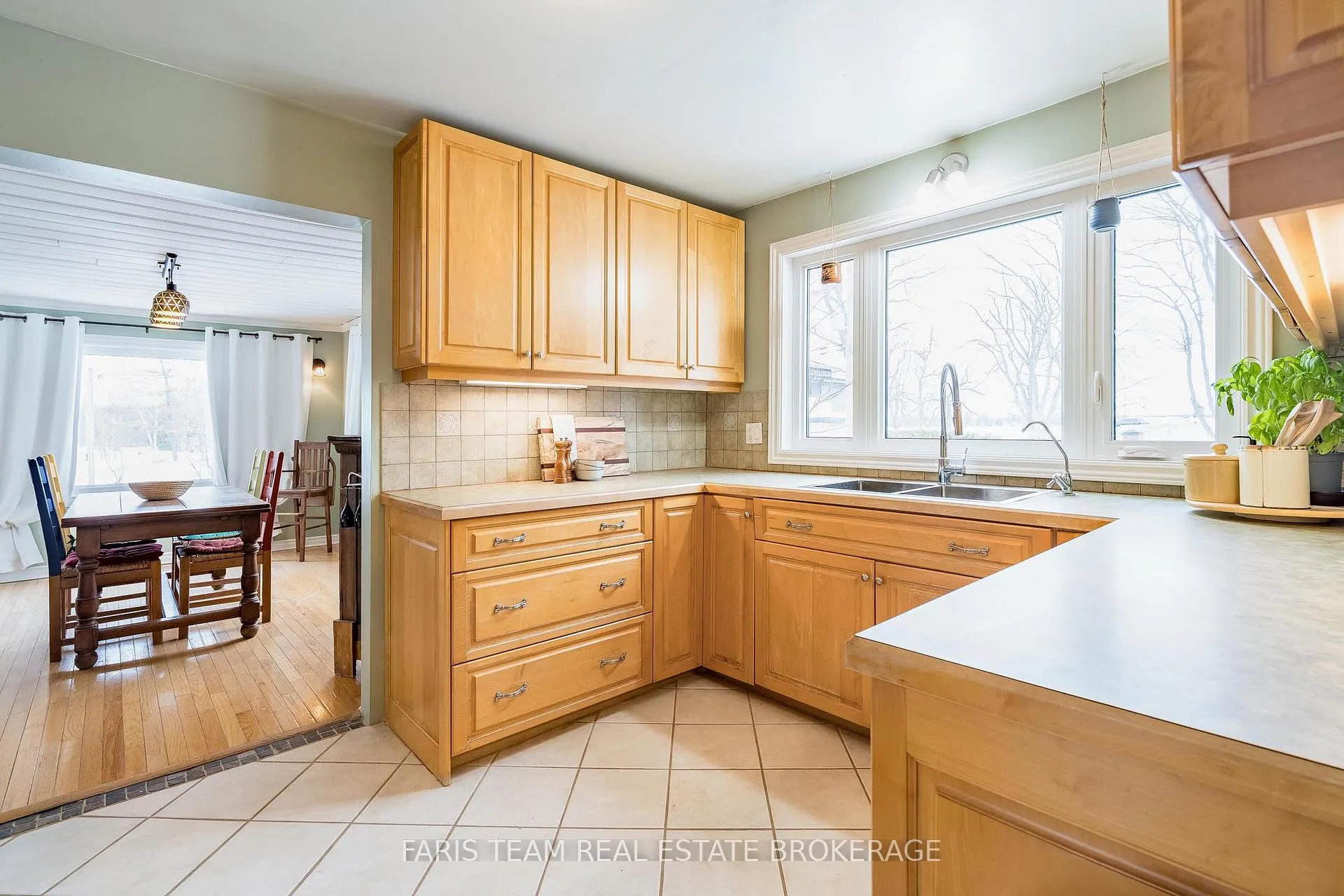 Photo 8 of 4186 Orkney Beach Road, Ramara, Atherley — HOMEH