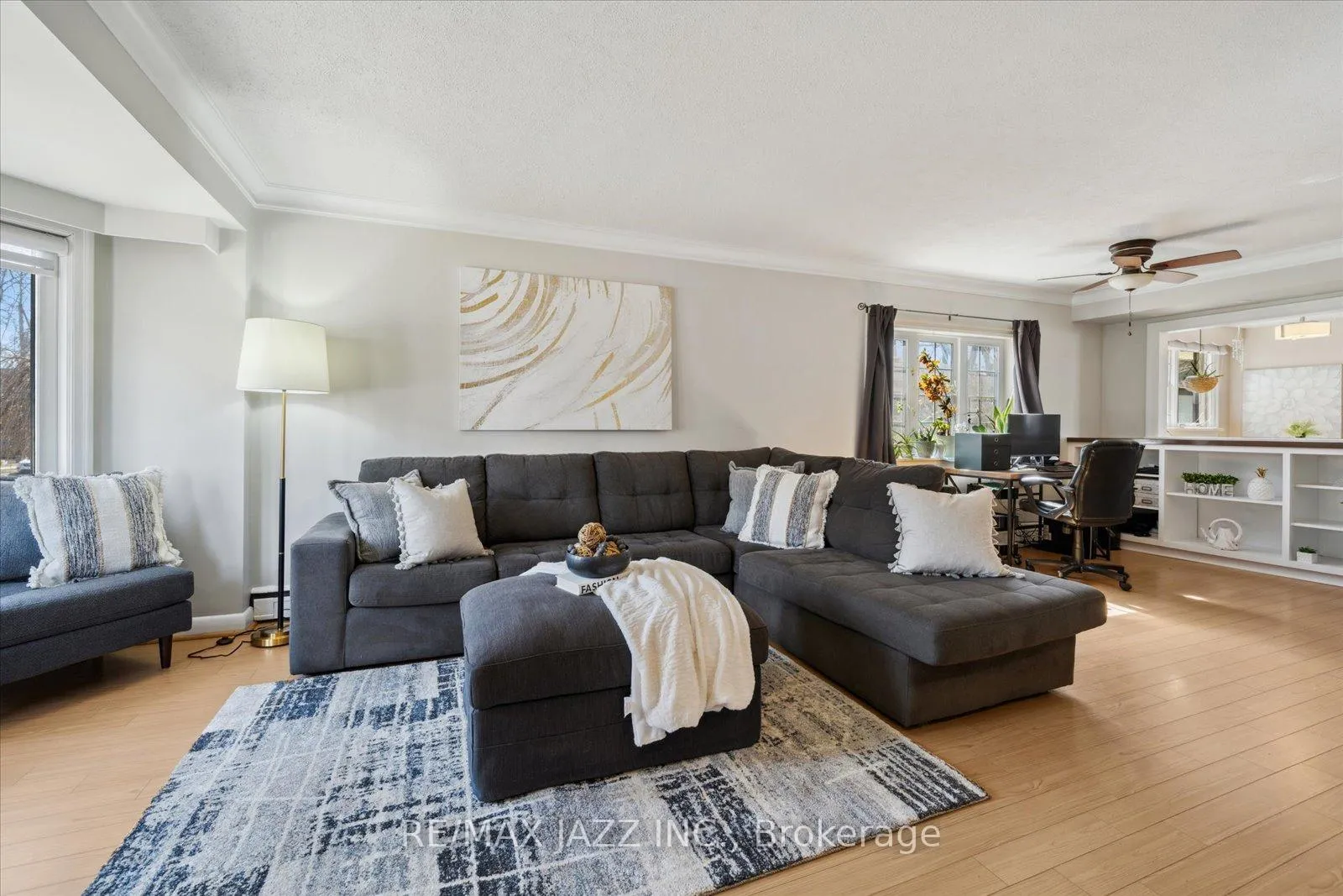Photo 10 of 640 Mary Street N, Oshawa, O'Neill — HOMEH