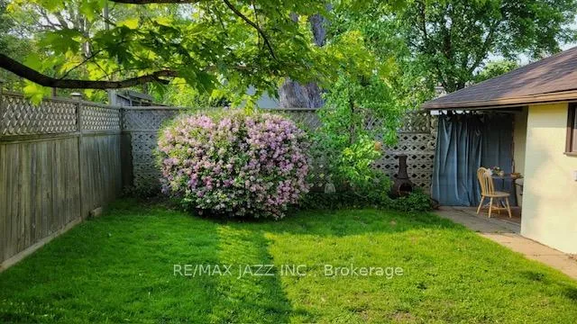Photo 42 of 640 Mary Street N, Oshawa, O'Neill — HOMEH