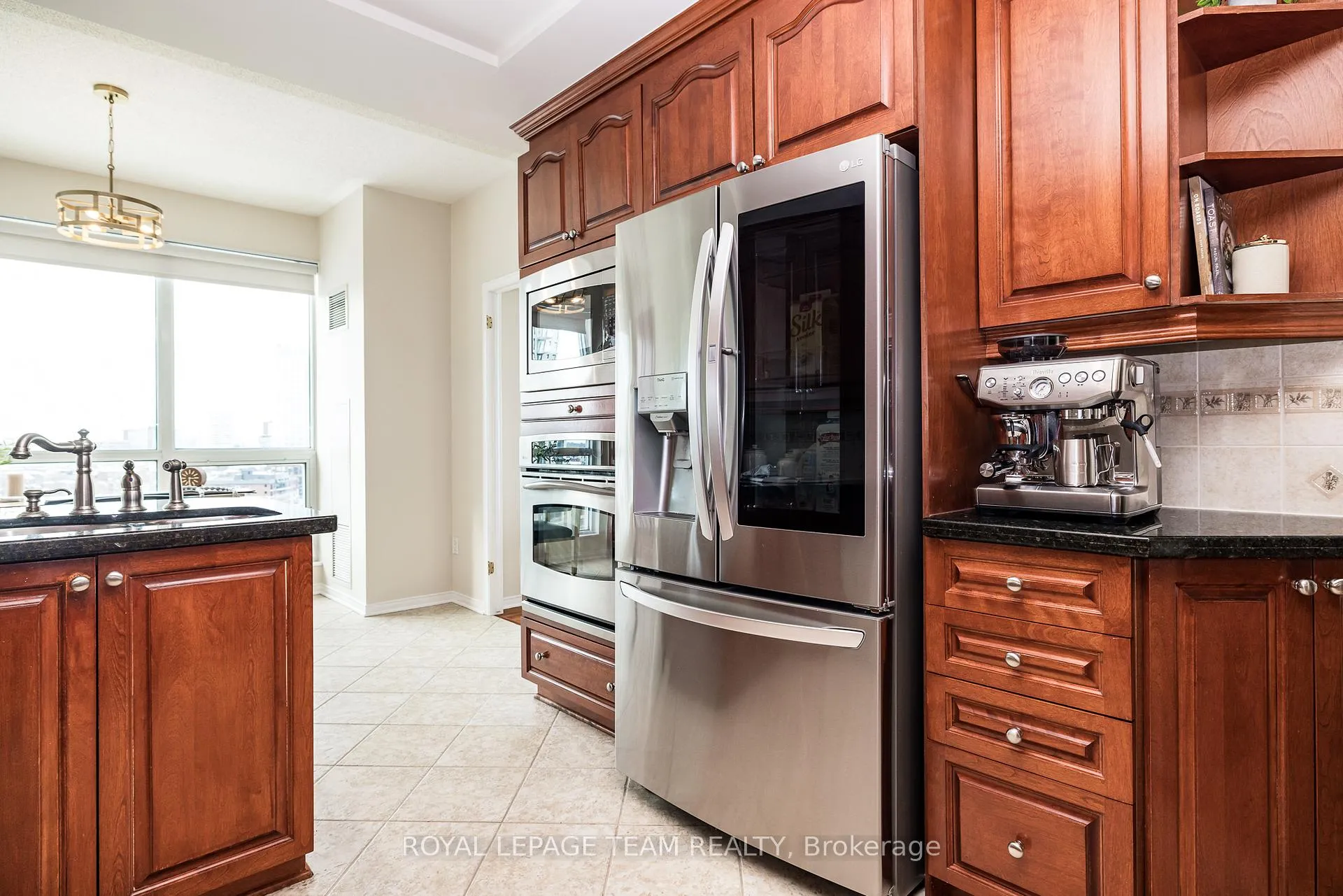 Photo 22 of Unit 1002, 38 Metropole Private, Ottawa, Westboro North — HOMEH