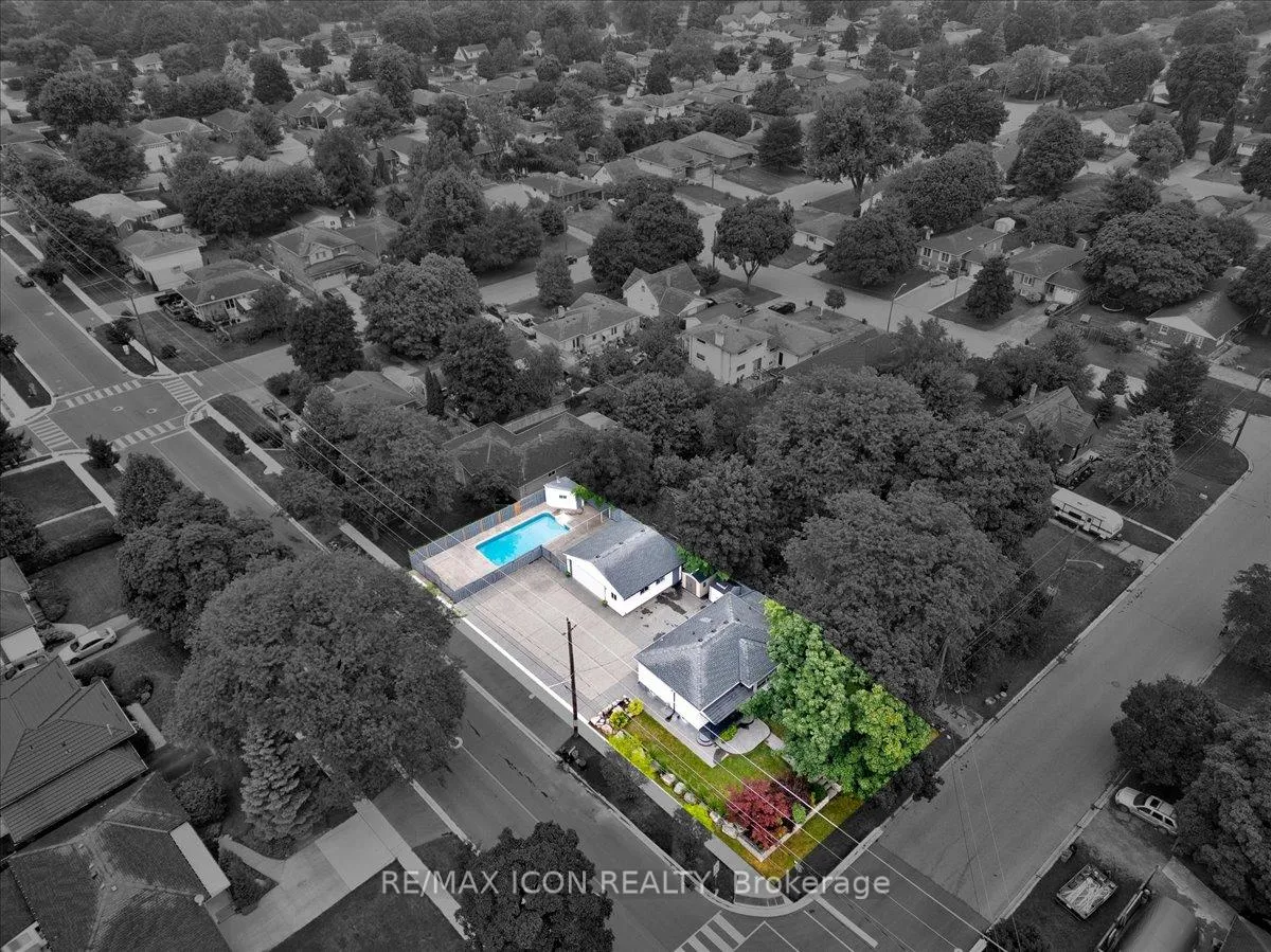 Photo 15 of 50 Grove Crescent, Brantford, Henderson-Sky Acres — HOMEH