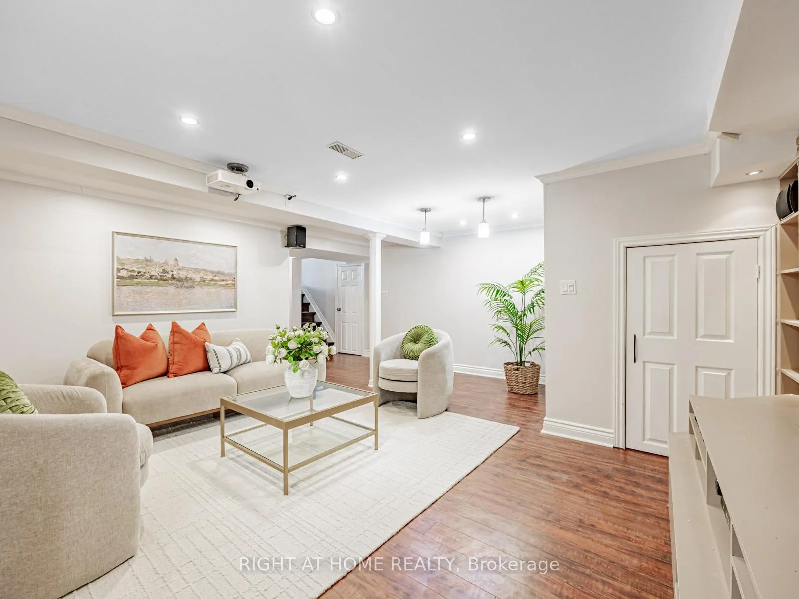 Photo 24 of 5 Foord Road, Ajax, South East — HOMEH