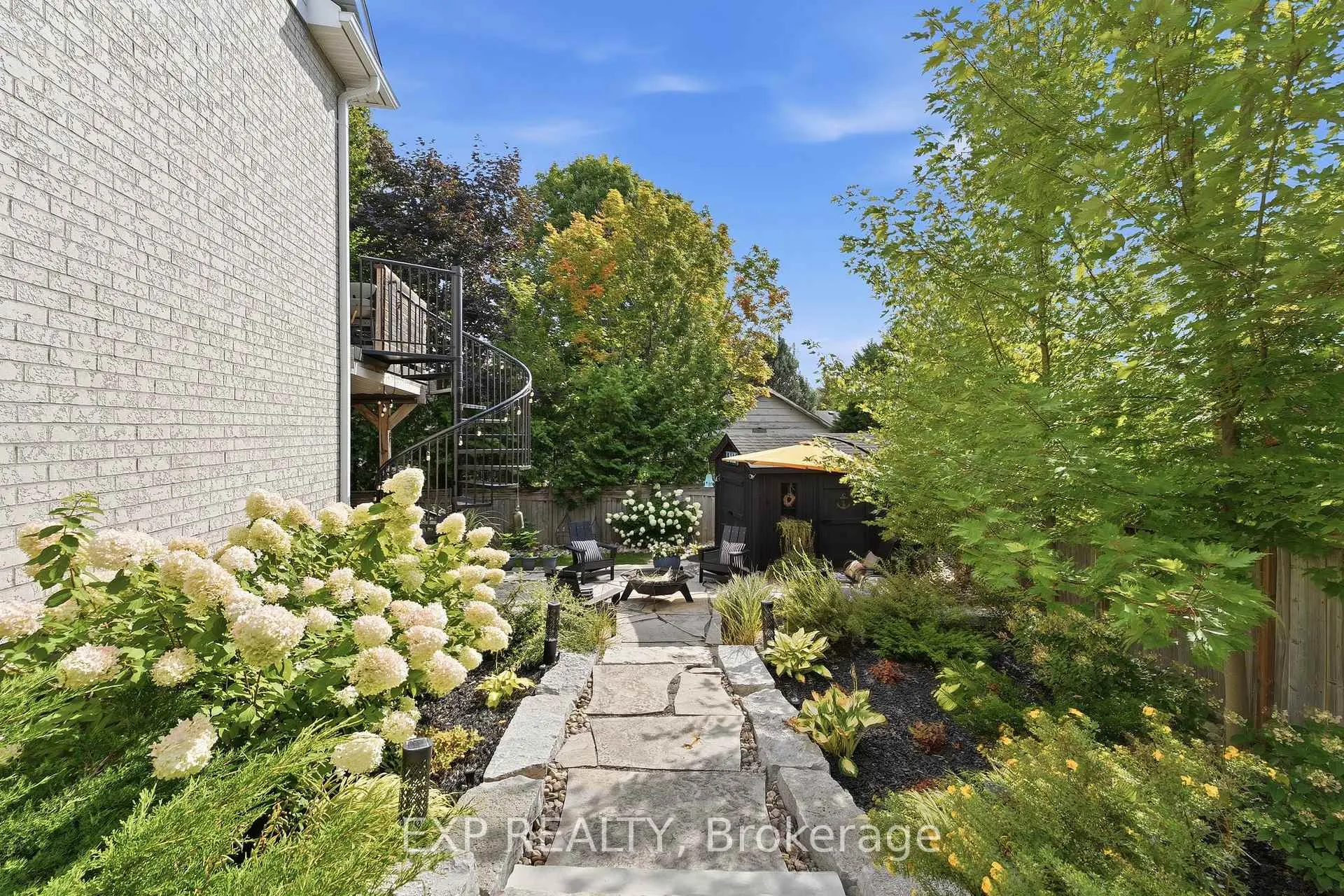Photo 41 of 7 Brenner Court, Georgina, Keswick North — HOMEH