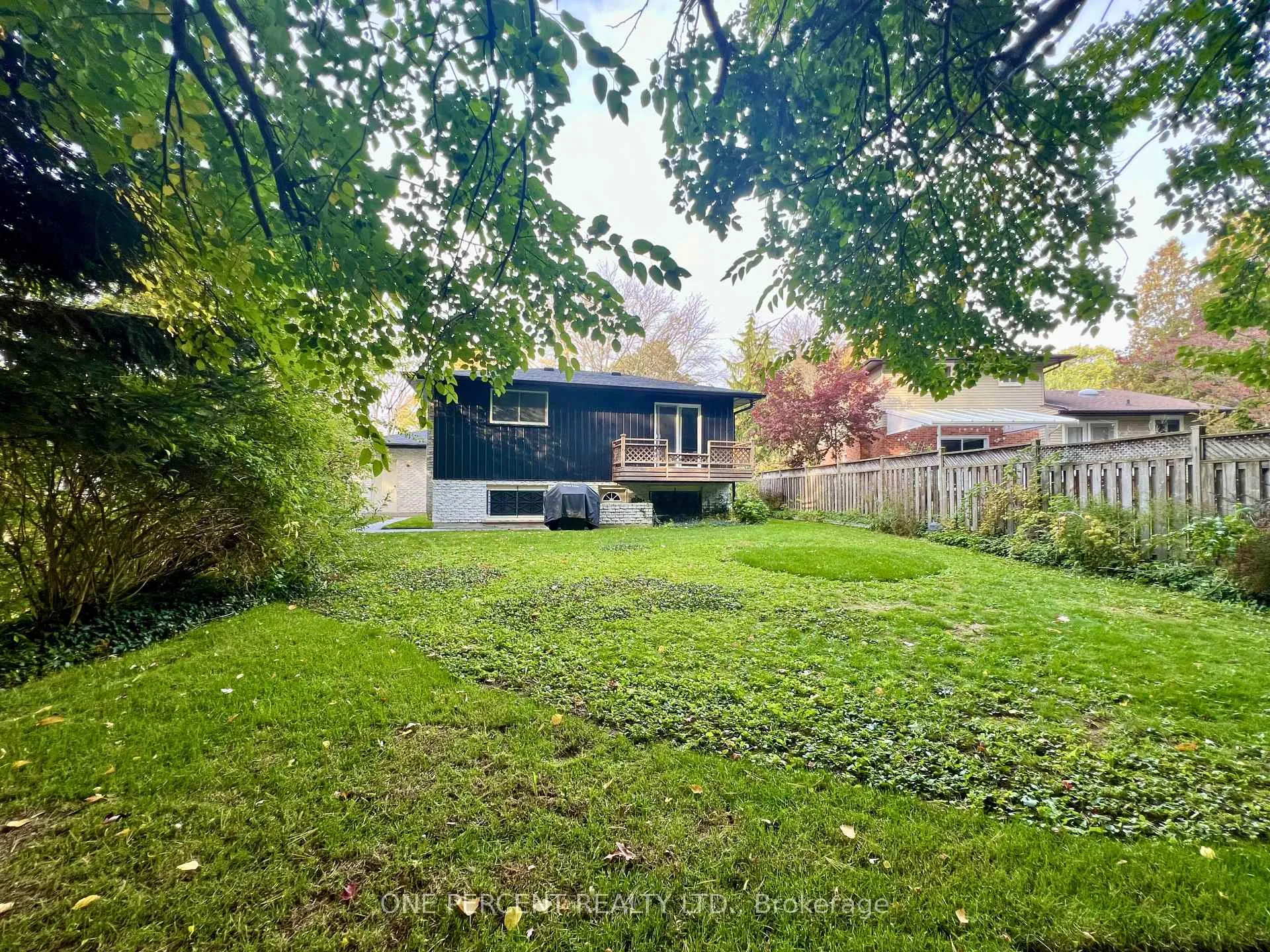 Photo 14 of 49 Spruceside Crescent, Pelham, Fonthill — HOMEH