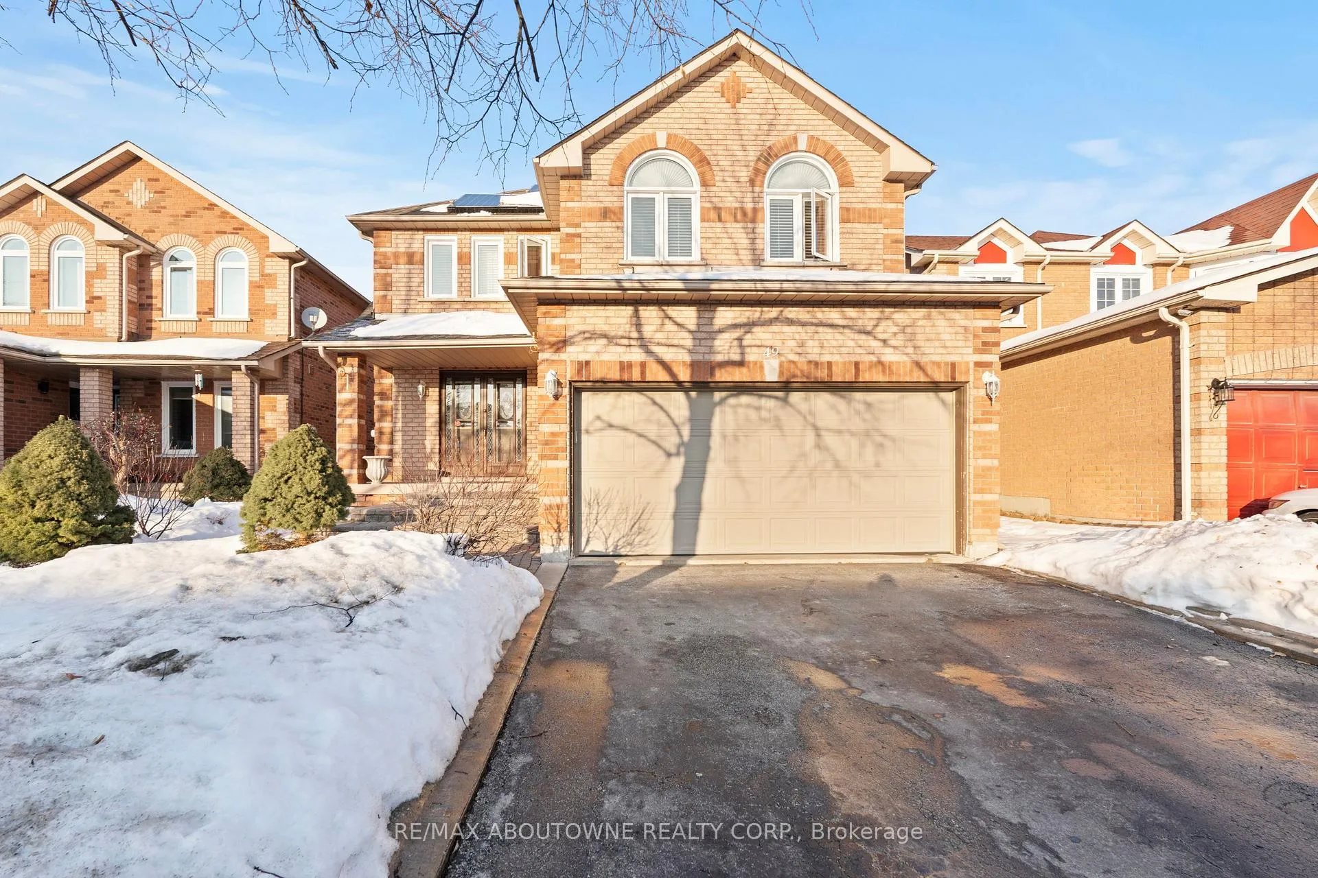 Photo 1 of 49 Lockwood Road, Brampton, Fletcher's West — HOMEH