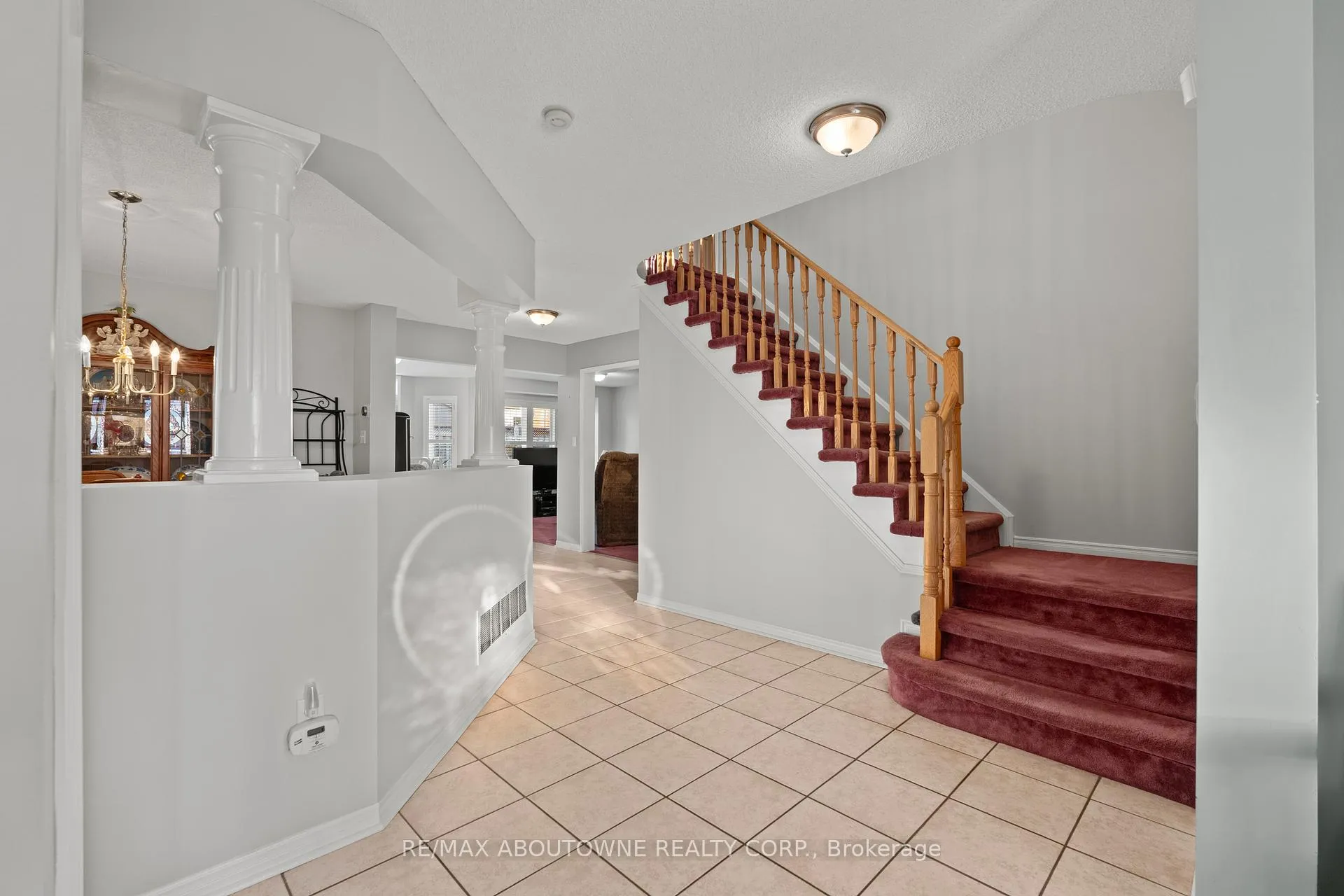 Photo 6 of 49 Lockwood Road, Brampton, Fletcher's West — HOMEH