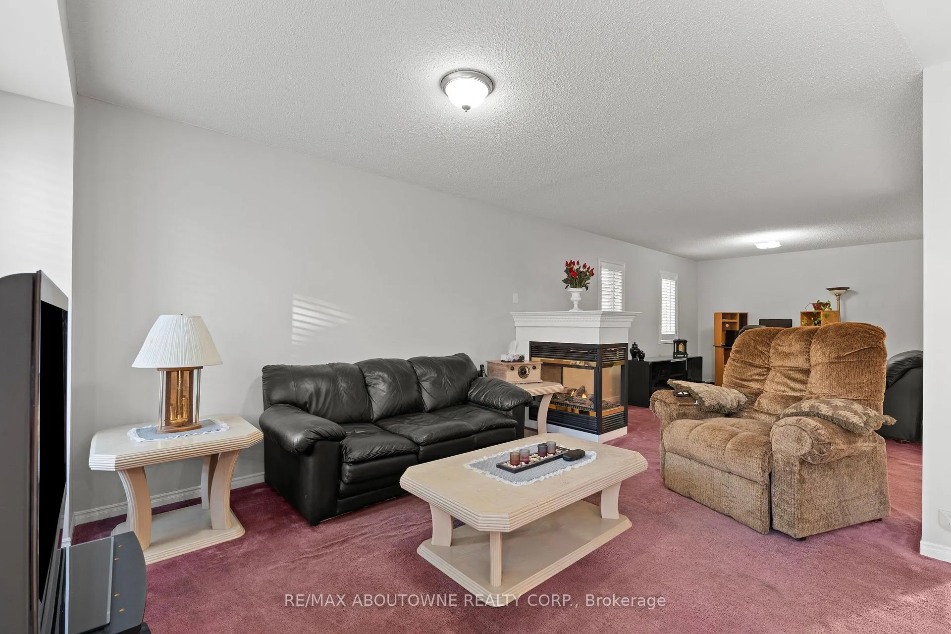 Photo 8 of 49 Lockwood Road, Brampton, Fletcher's West — HOMEH