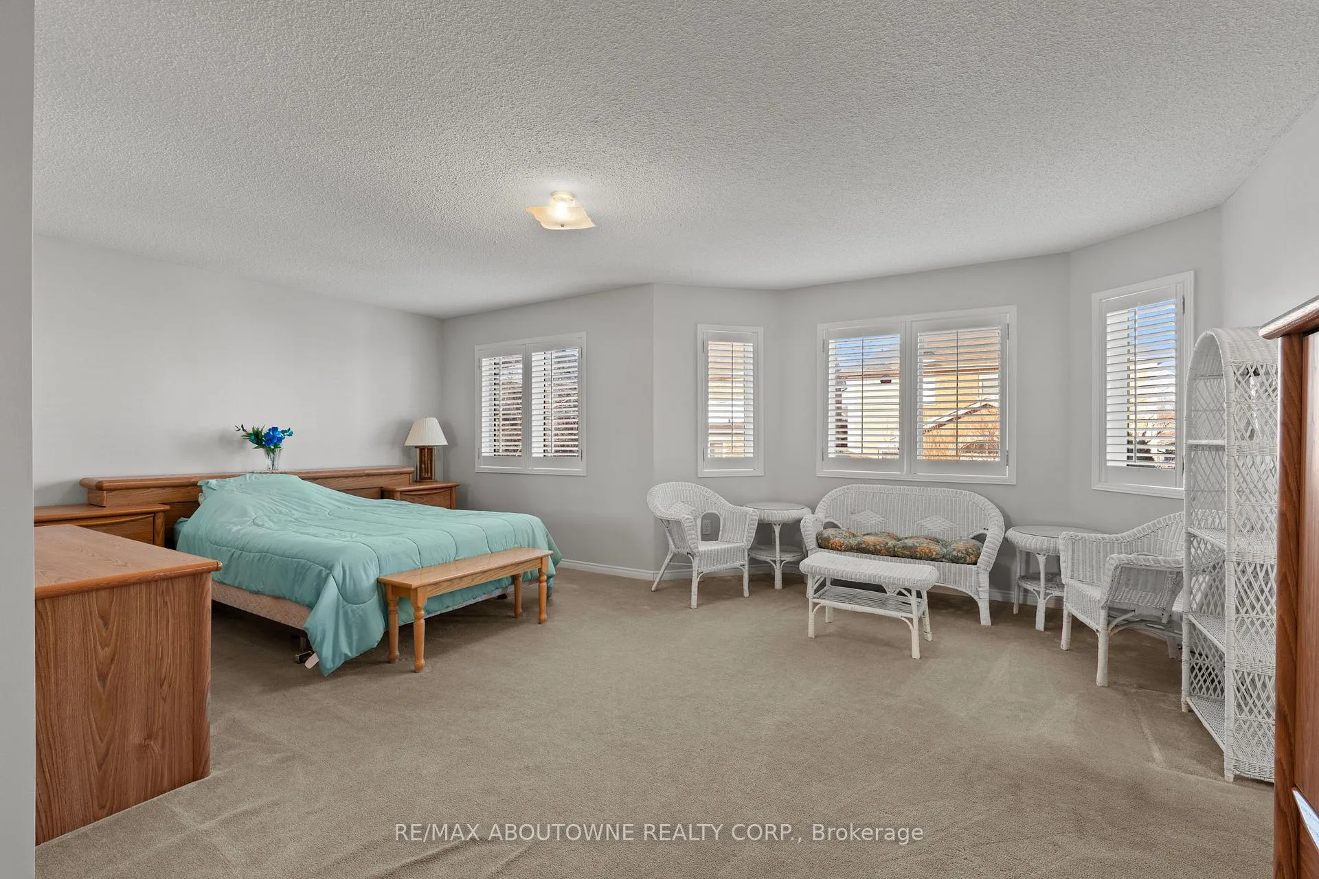 Photo 33 of 49 Lockwood Road, Brampton, Fletcher's West — HOMEH