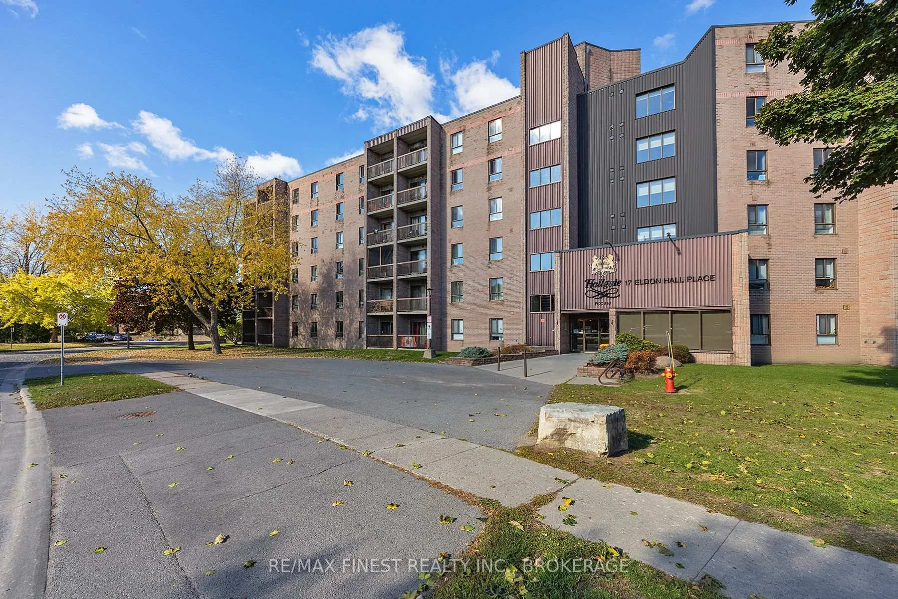 Photo 3 of Unit 104, 17 Eldon Hall Place, Kingston, Central City West — HOMEH