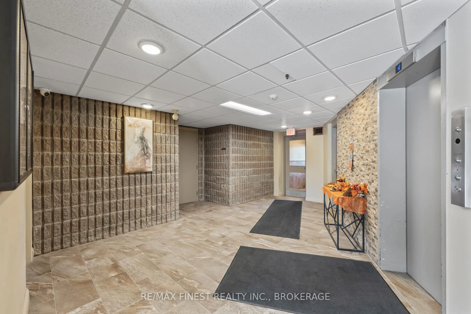 Photo 9 of Unit 104, 17 Eldon Hall Place, Kingston, Central City West — HOMEH