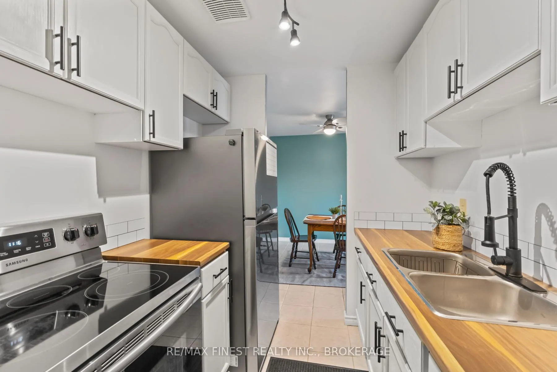 Photo 15 of Unit 104, 17 Eldon Hall Place, Kingston, Central City West — HOMEH