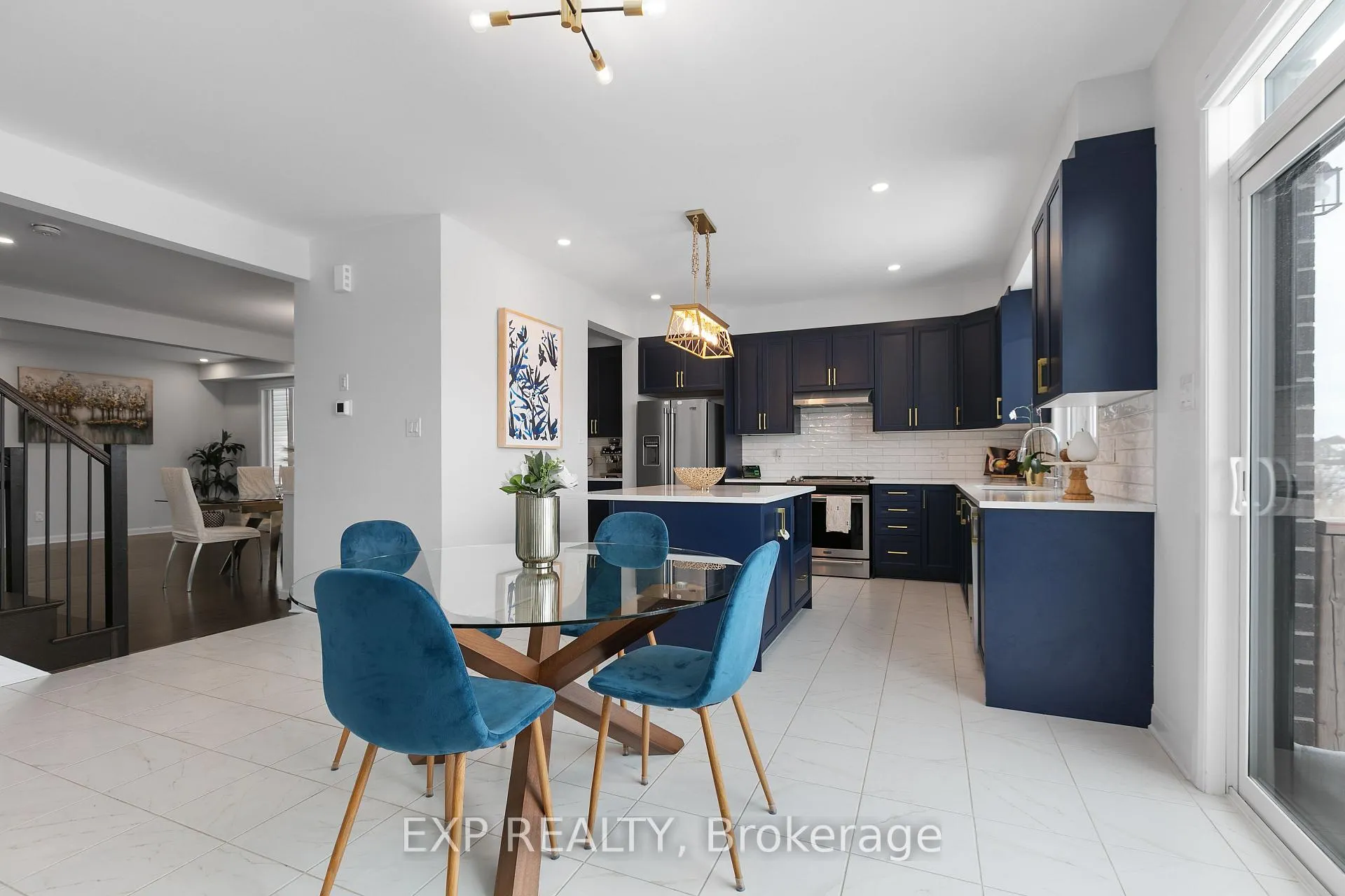 Photo 10 of 926 Lakeridge Drive, Ottawa, Avalon East — HOMEH