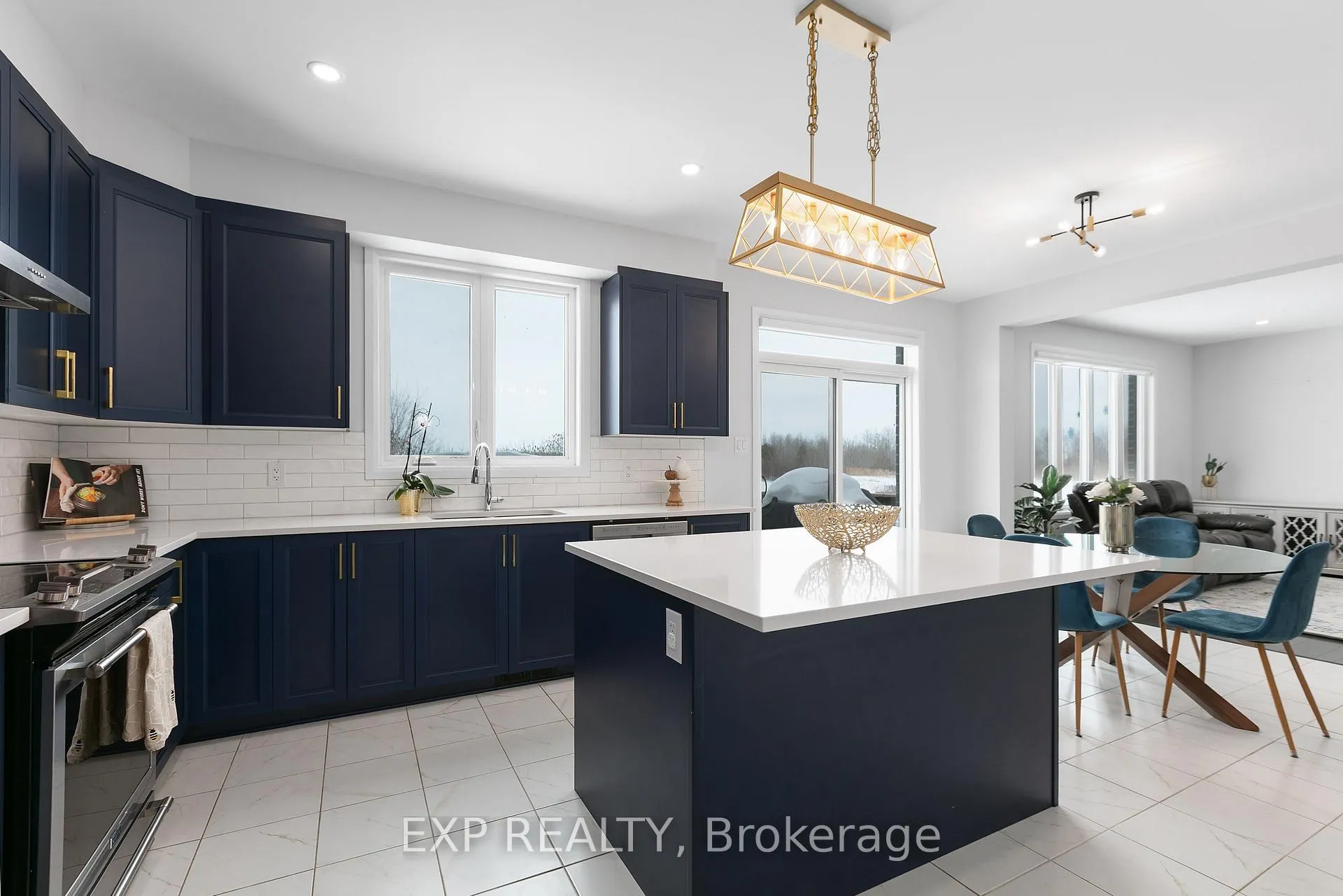 Photo 12 of 926 Lakeridge Drive, Ottawa, Avalon East — HOMEH
