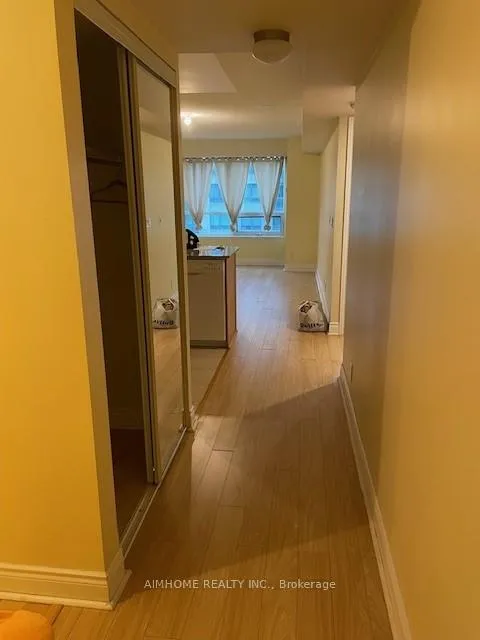 Photo 5 of Unit 819, 32 Clegg Road, Markham, Unionville — HOMEH