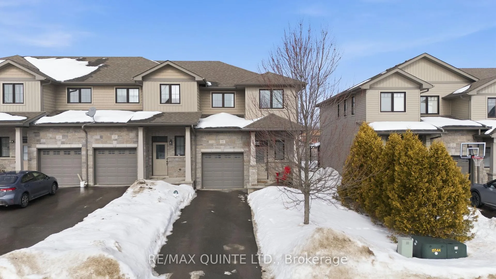 Photo 2 of 115 Simurda Court, Loyalist, Amherstview — HOMEH